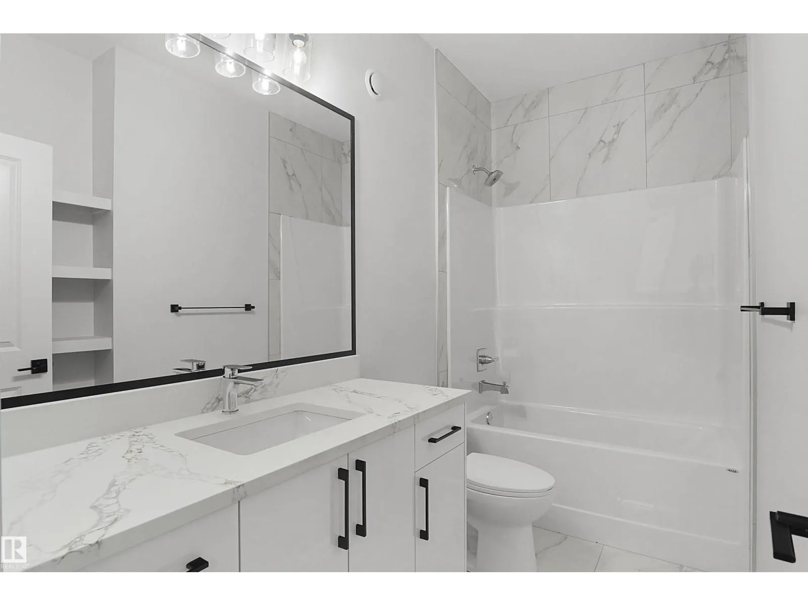 18723 130 ST NW