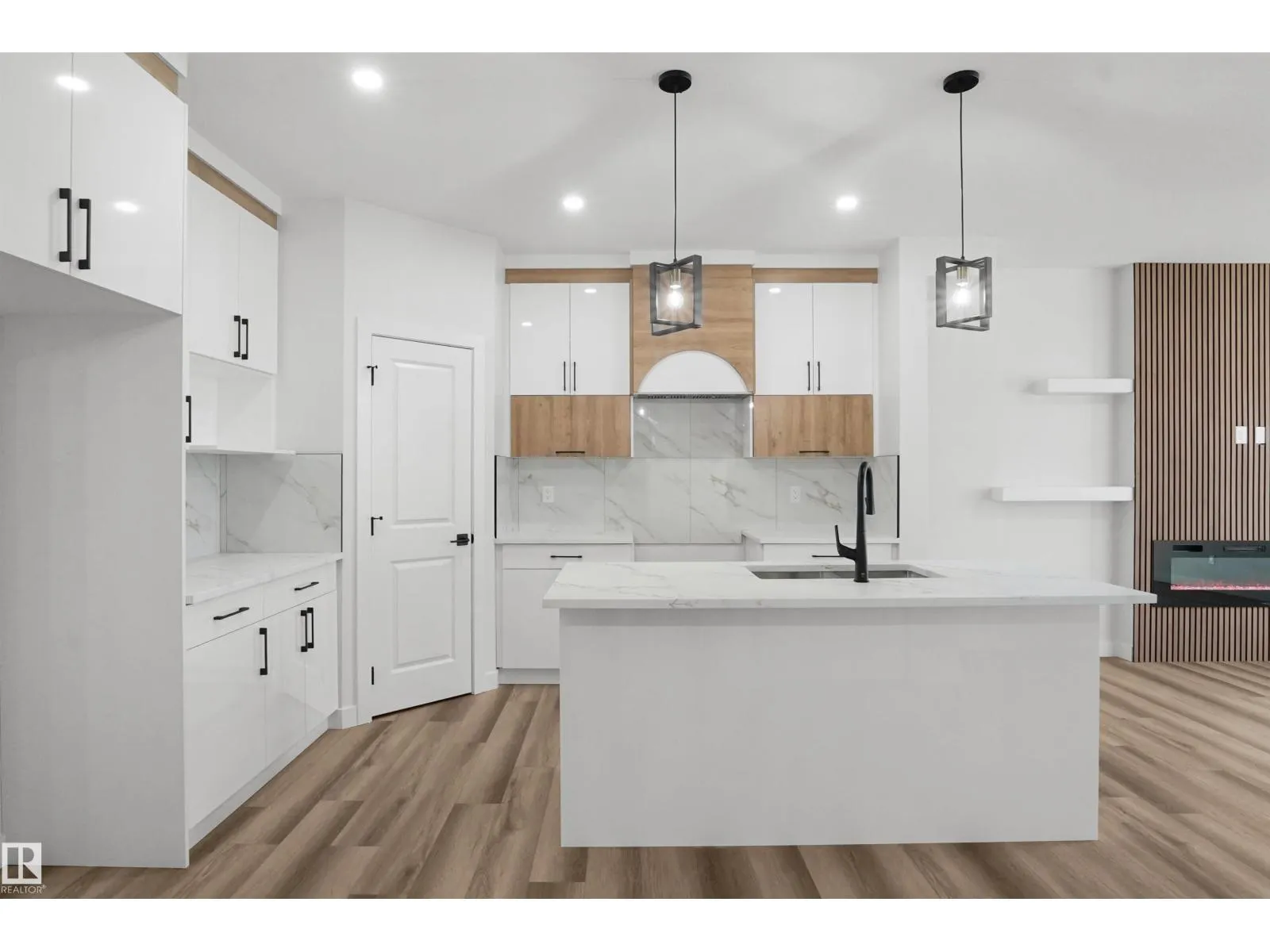 18723 130 ST NW