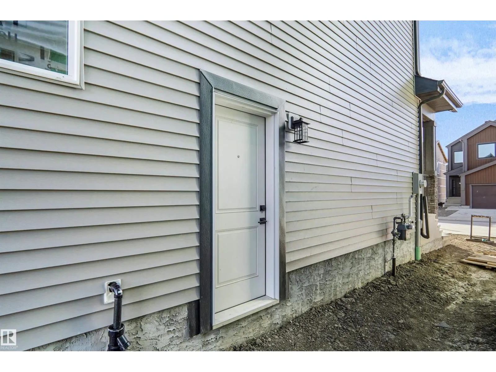 18723 130 ST NW
