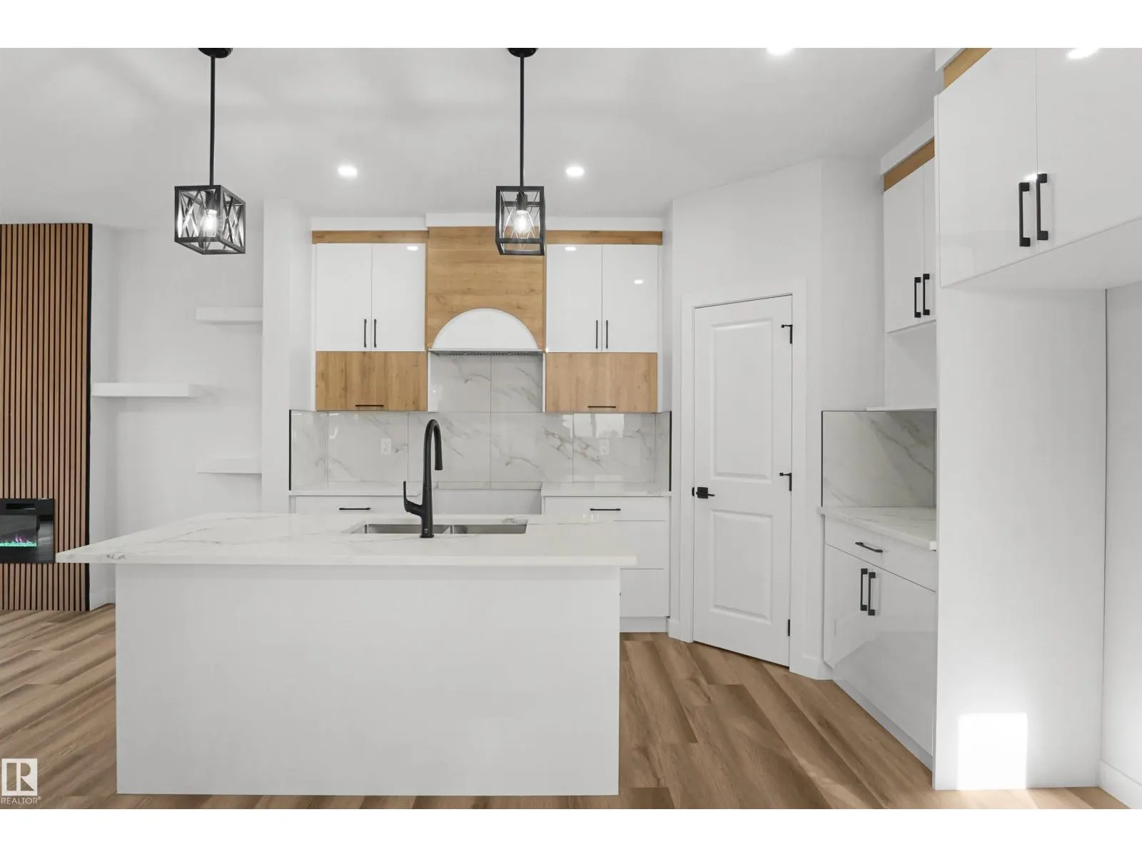 18715 130 ST NW
