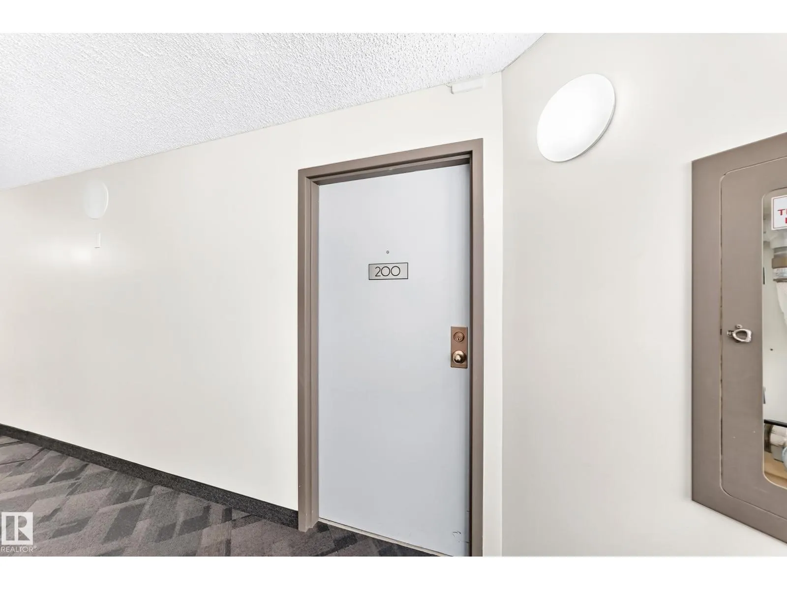 #200 10149 SASKATCHEWAN DR NW