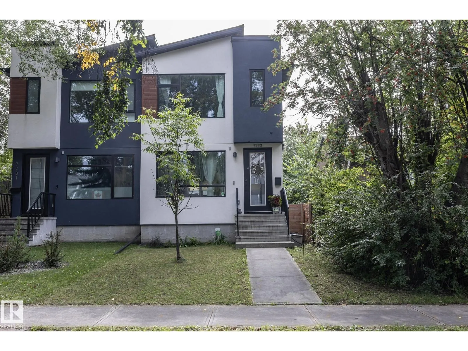 7733 81 AV NW