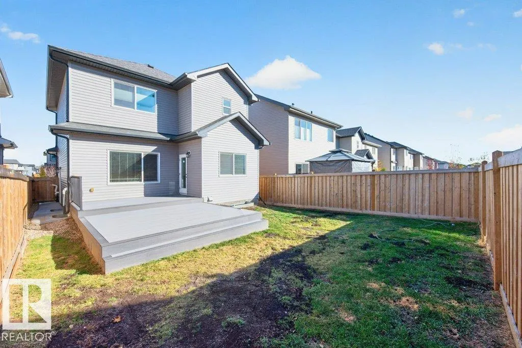 1612 ERKER WY NW