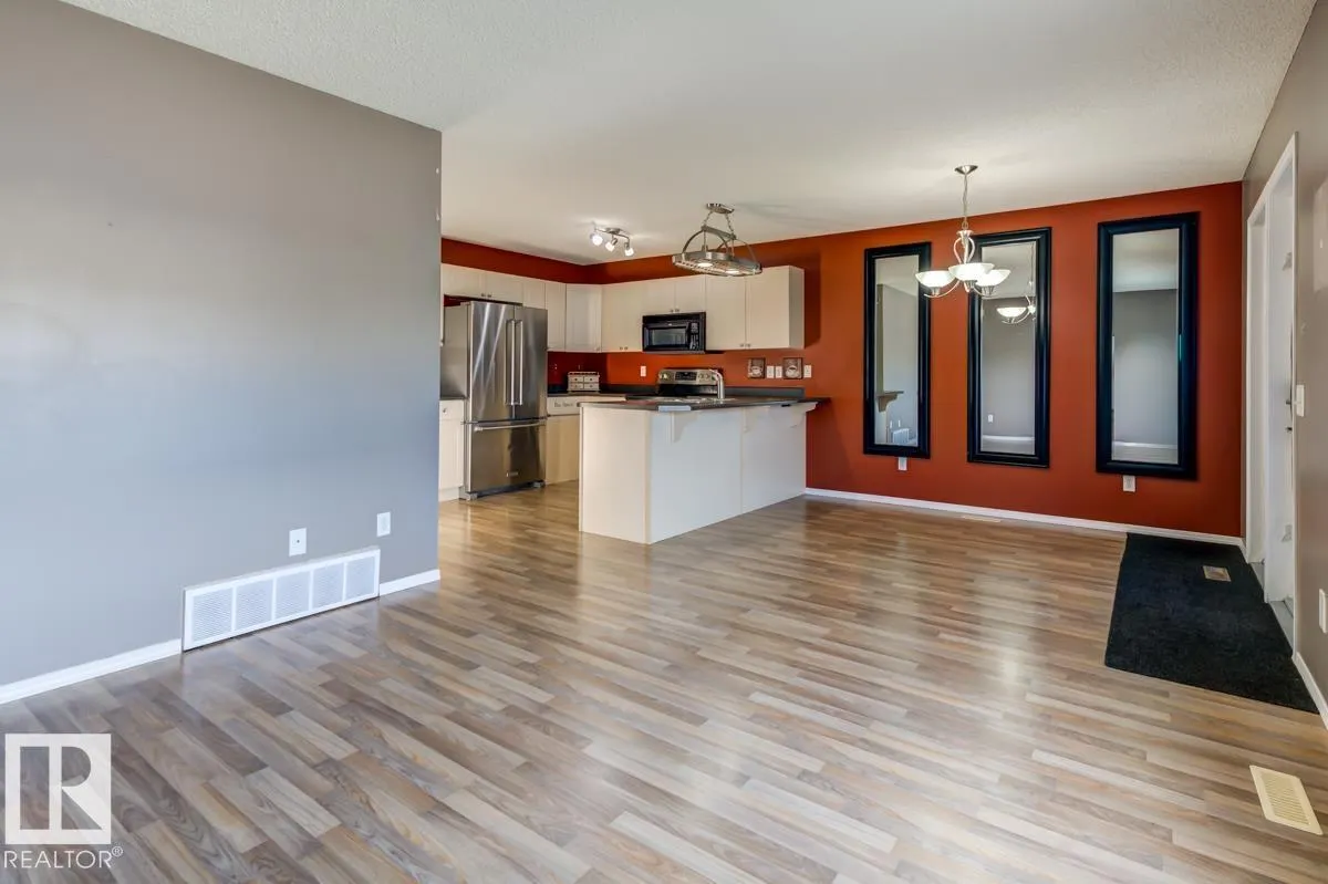 17703 90 ST NW