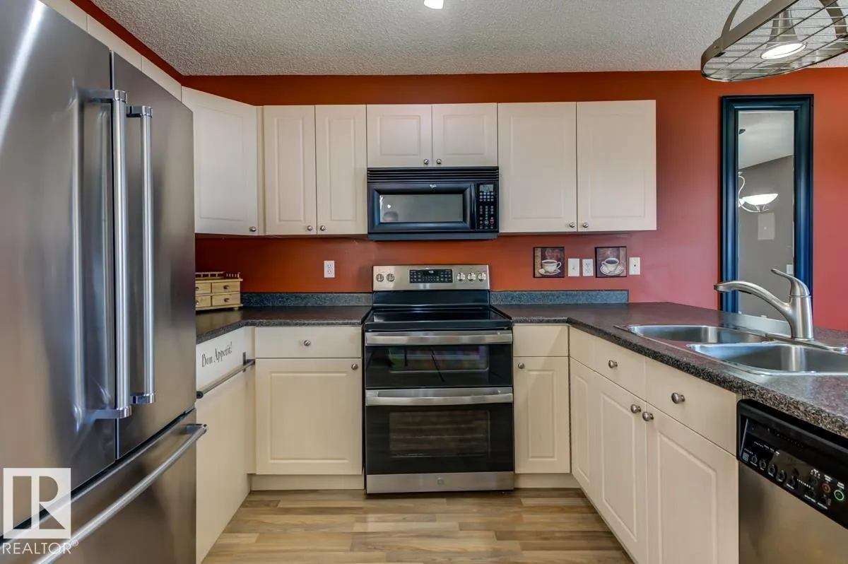 17703 90 ST NW