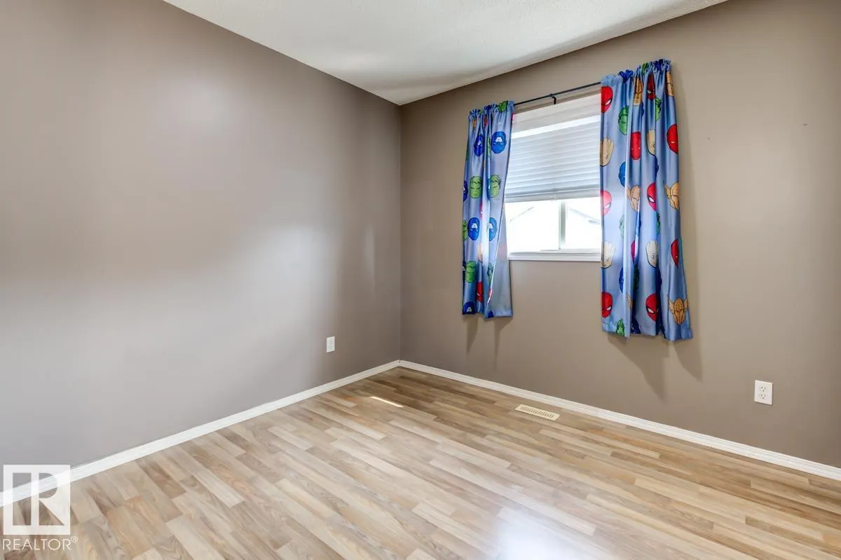 17703 90 ST NW