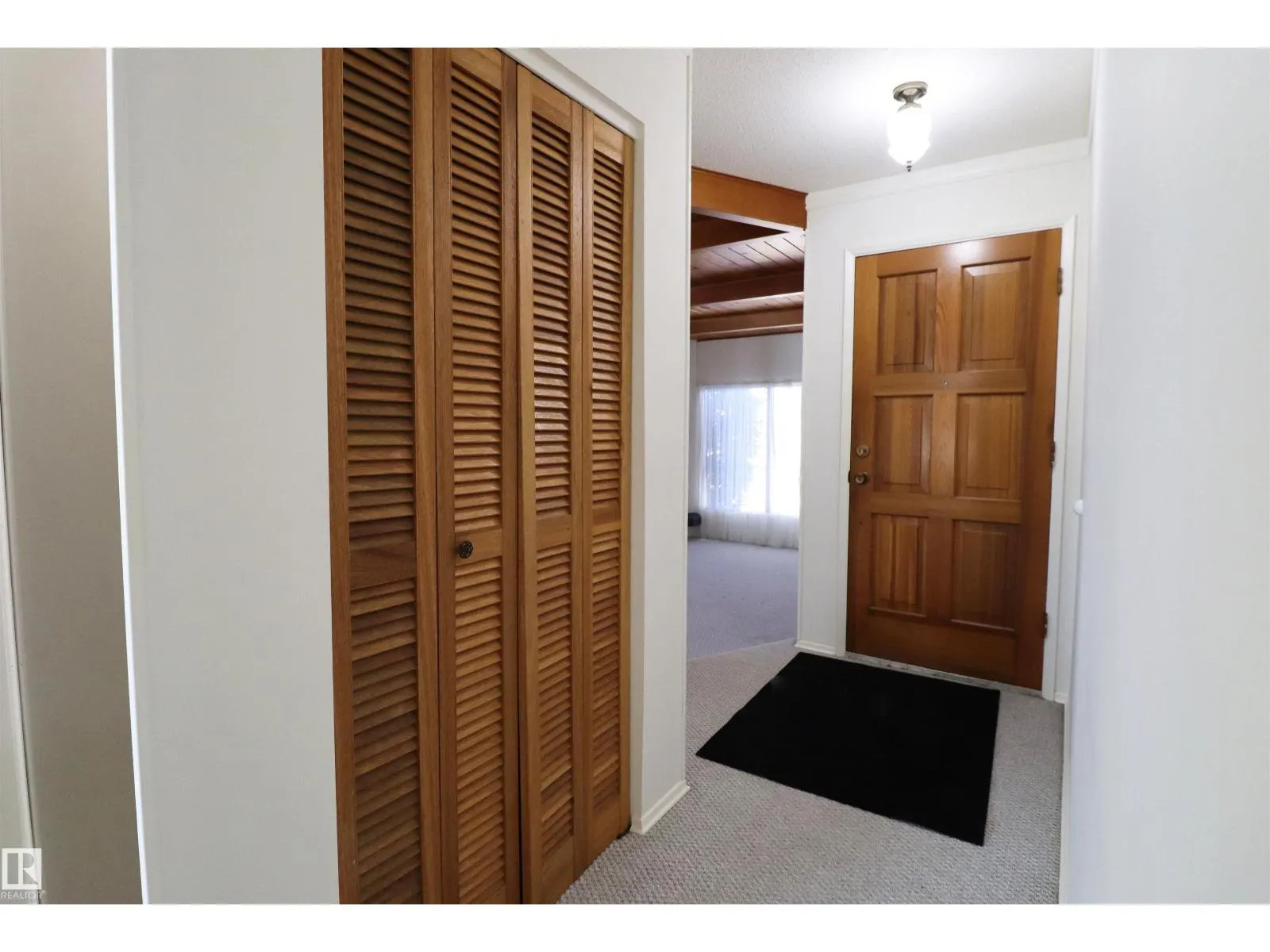 9527 151 AV NW