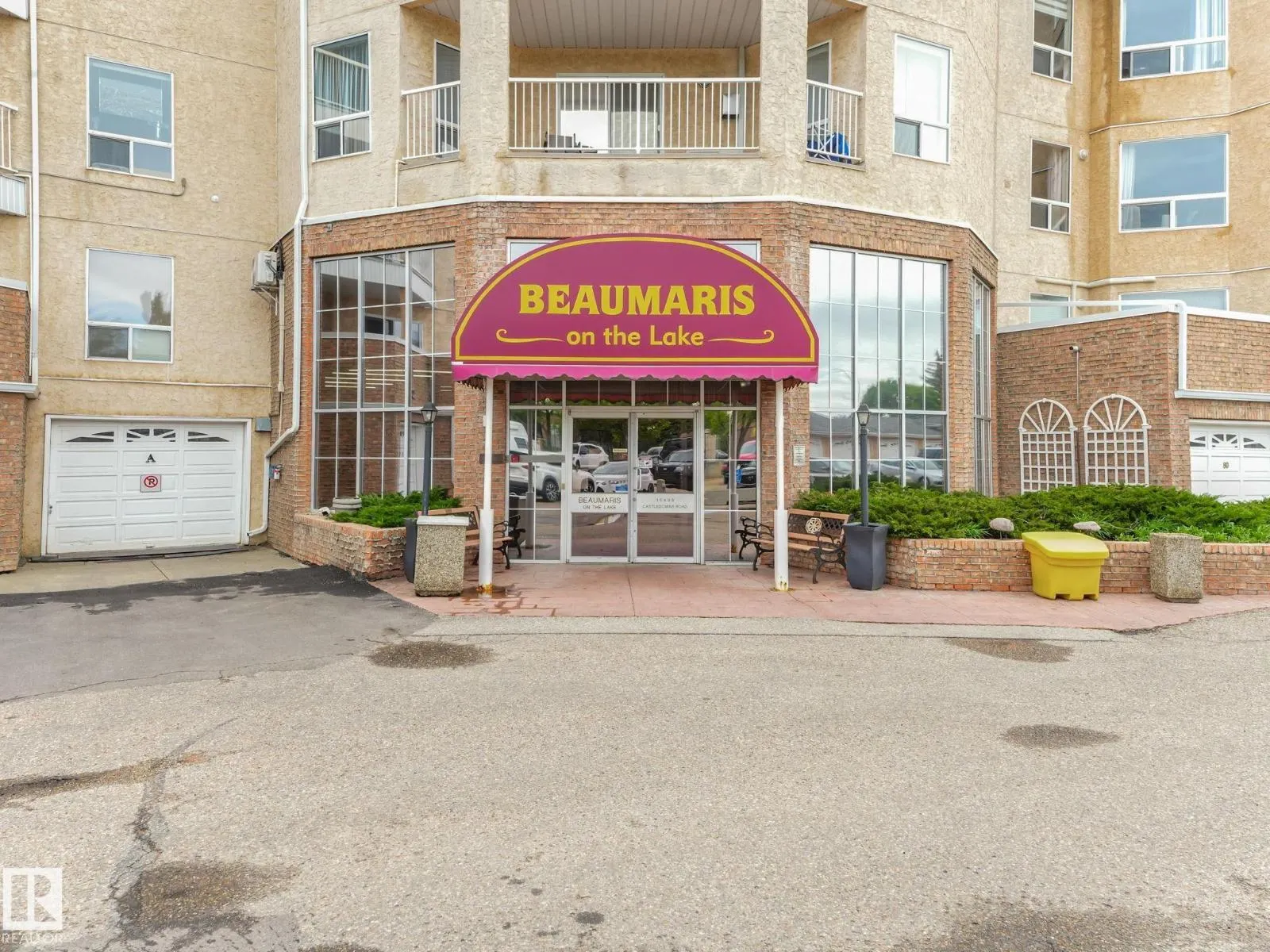 #212 15499 CASTLE DOWNS RD NW