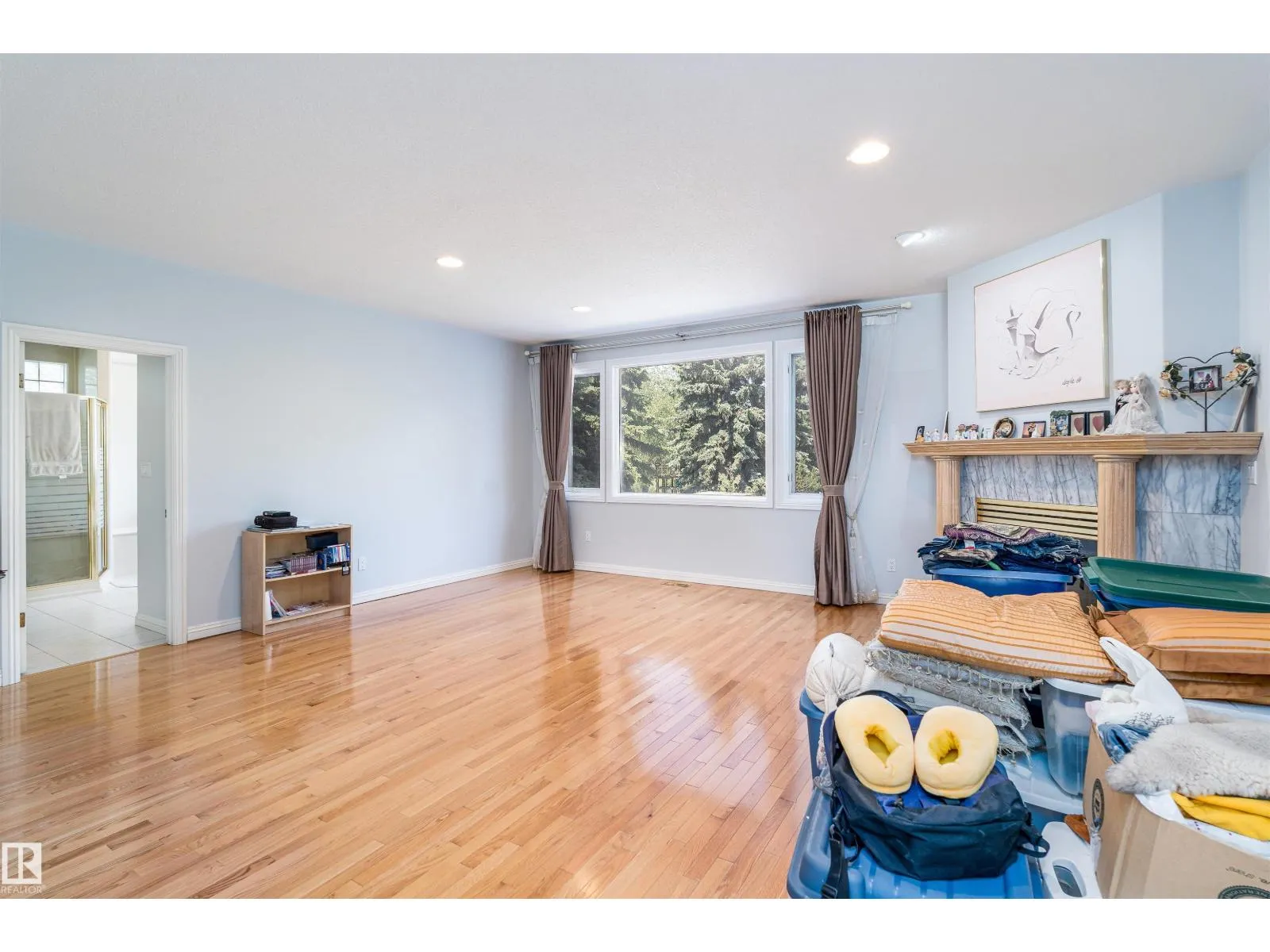 10812 5 AV SW