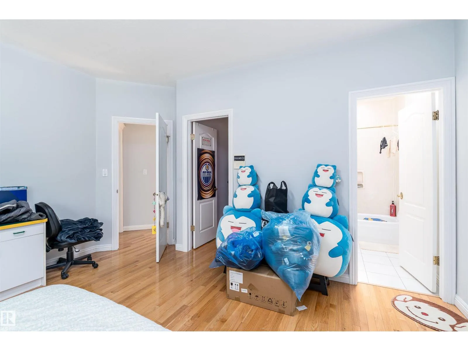 10812 5 AV SW