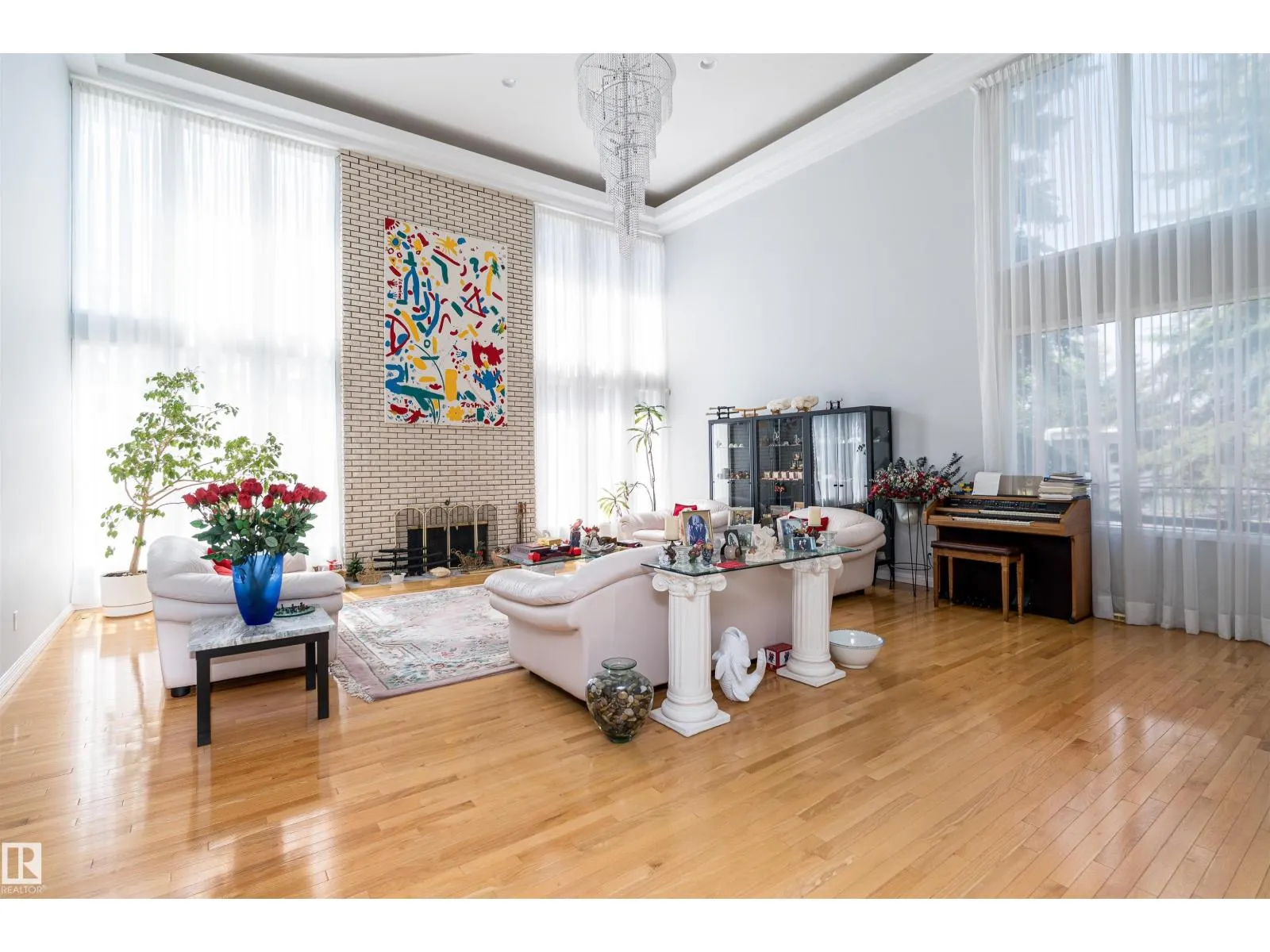 10812 5 AV SW