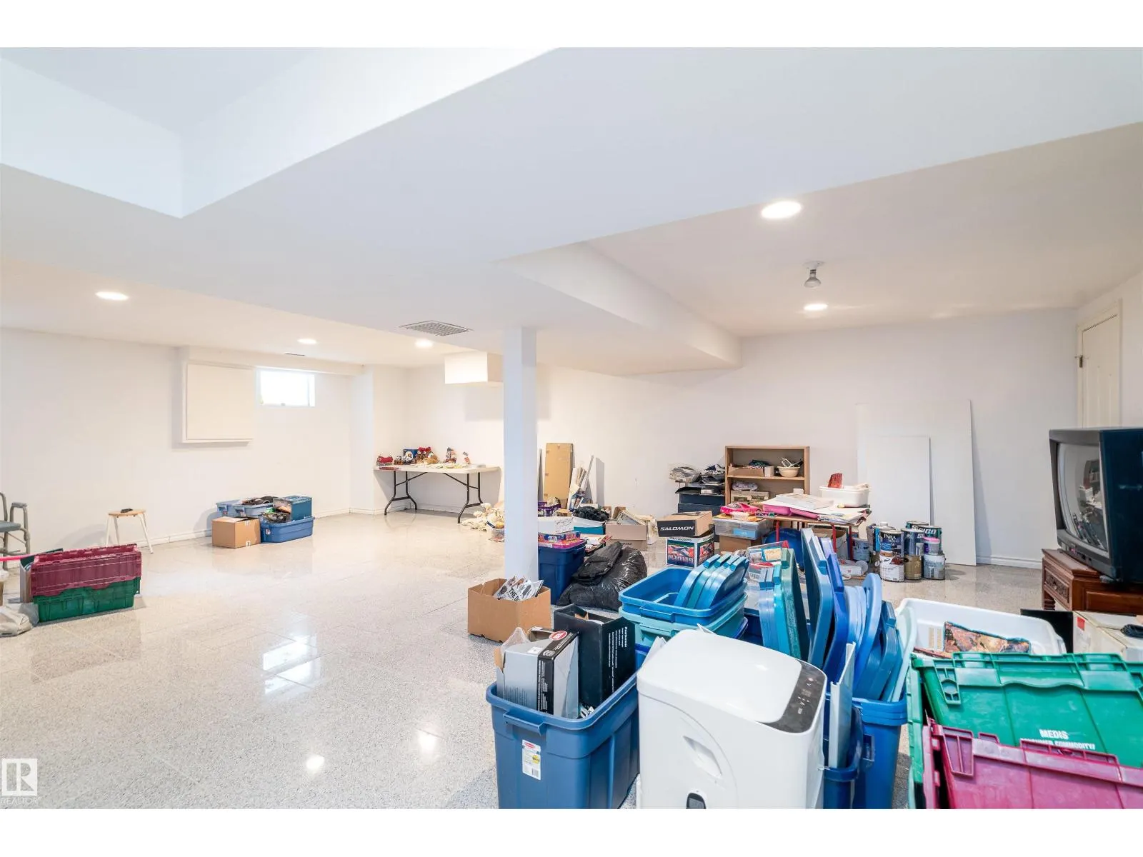 10812 5 AV SW