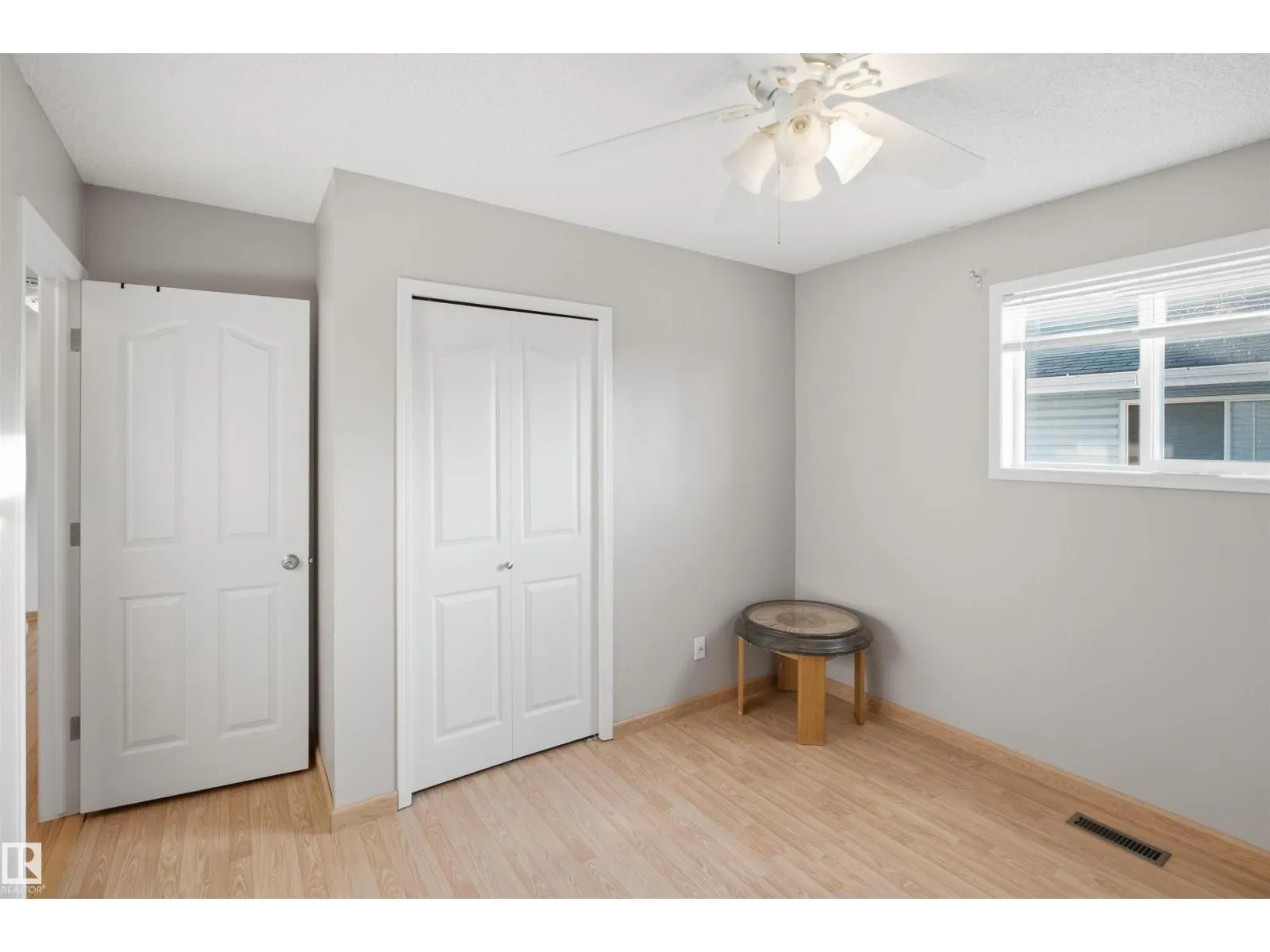 17007 90A ST NW