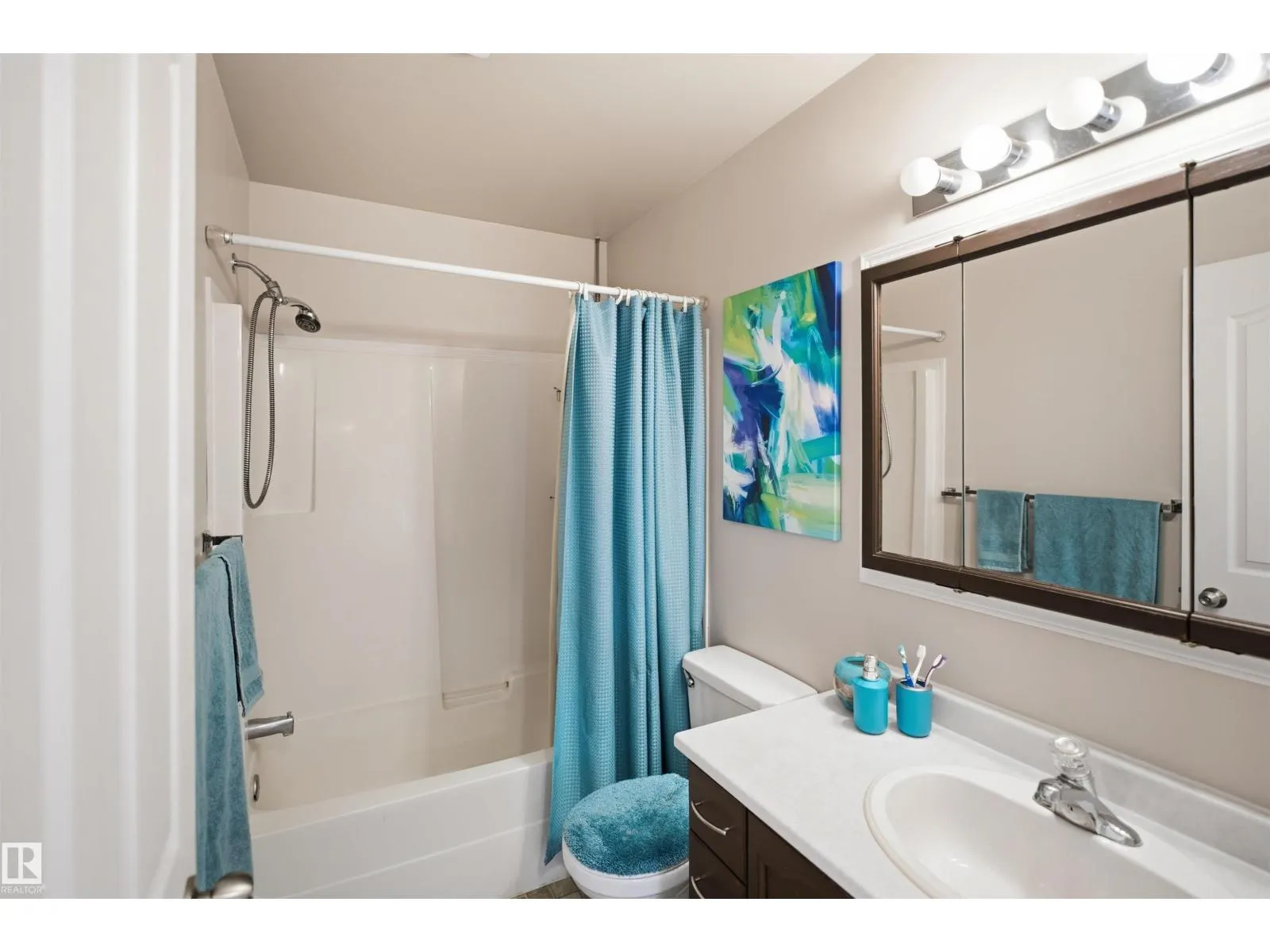 17007 90A ST NW