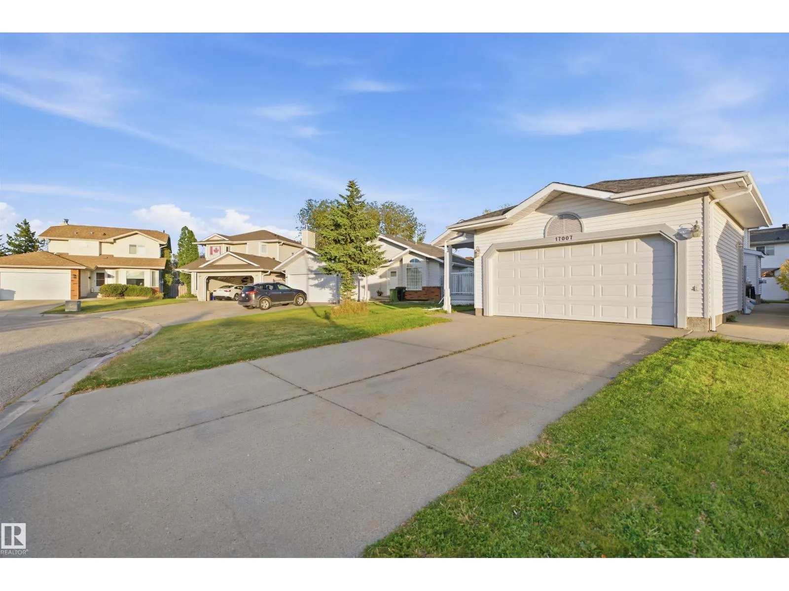 17007 90A ST NW