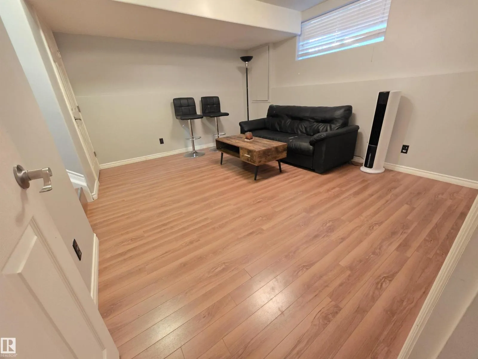 88 SPRUCE VILLAGE DR