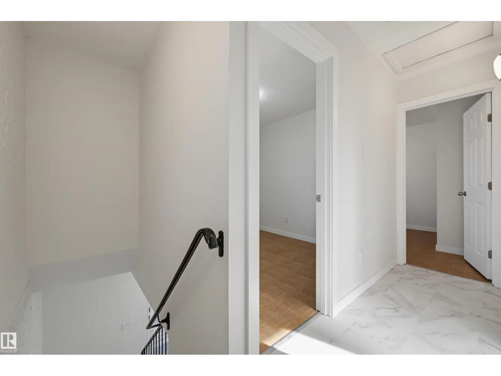 15107 54 ST NW