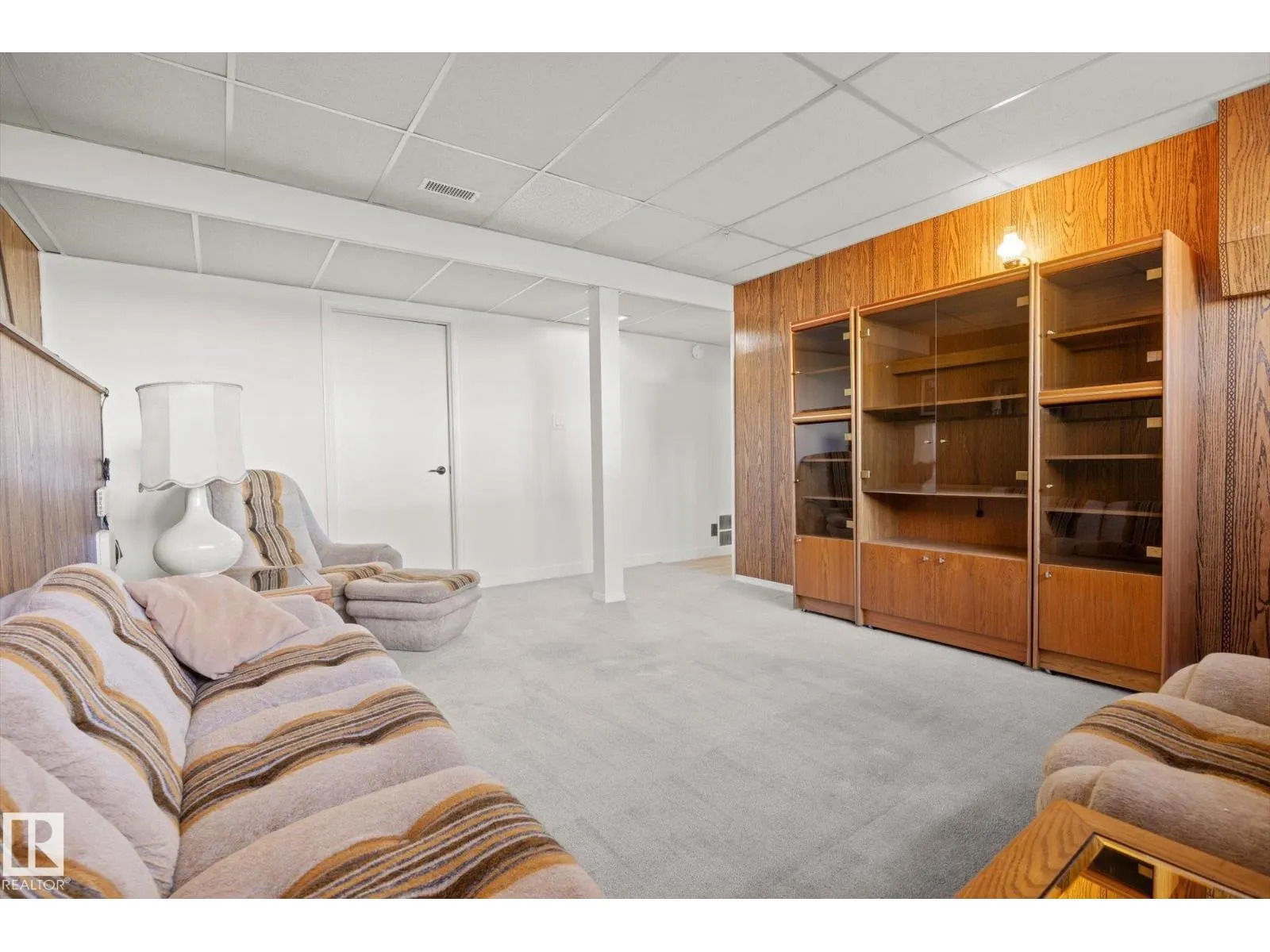 6223 147 AV NW