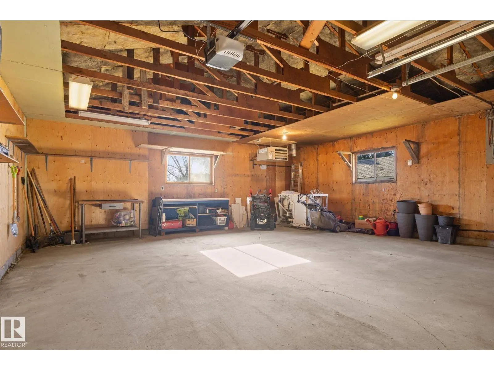 6223 147 AV NW