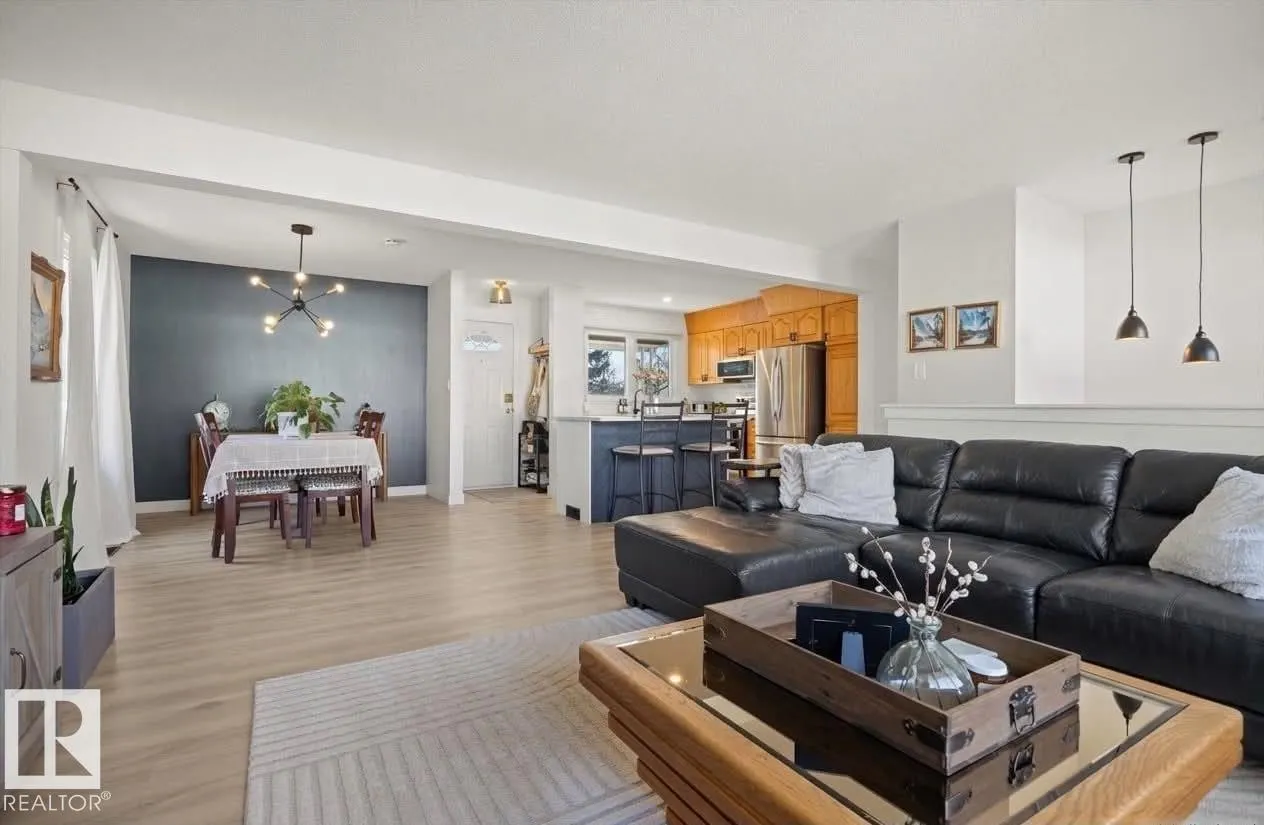 6223 147 AV NW