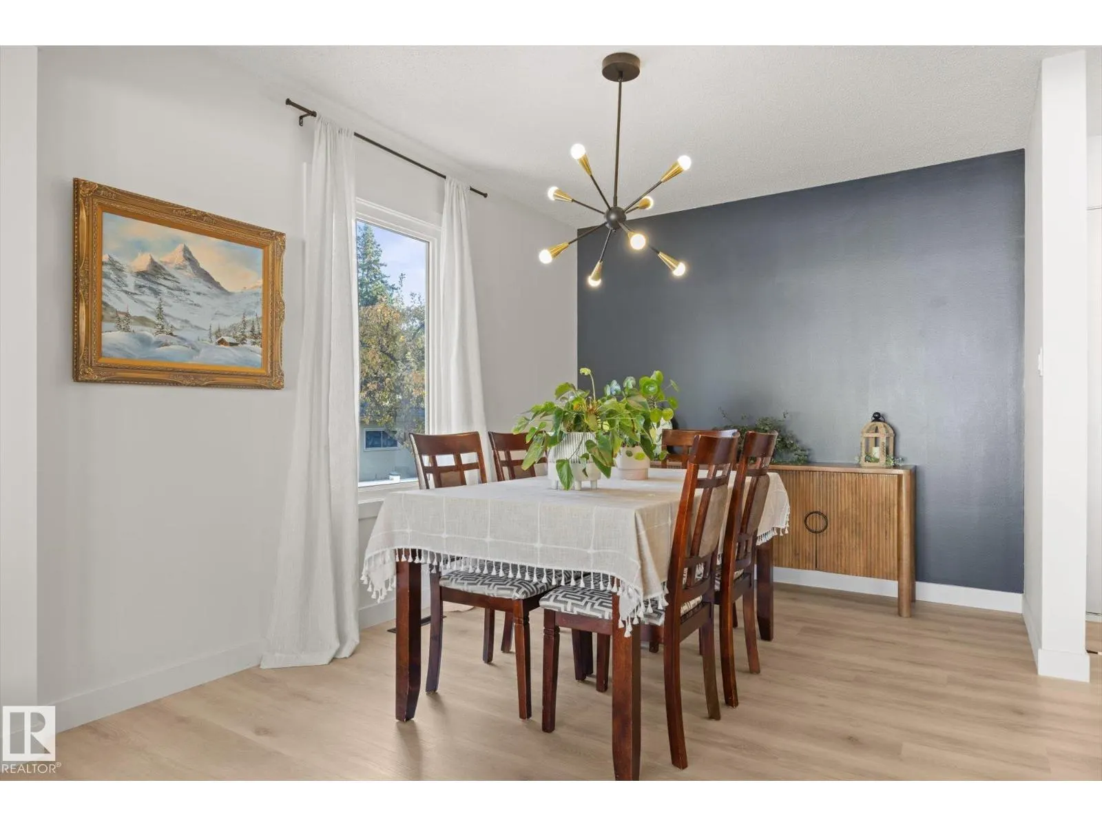6223 147 AV NW
