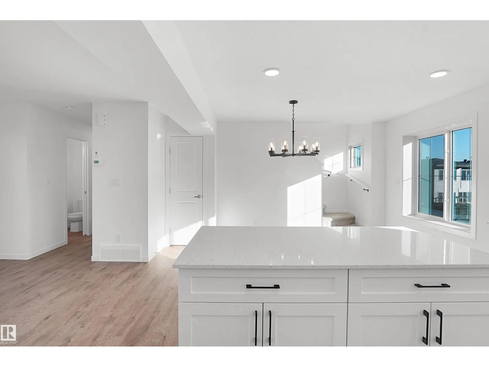 #63 17319 5 ST NE