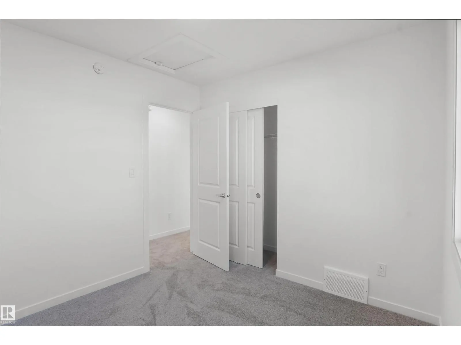 #63 17319 5 ST NE