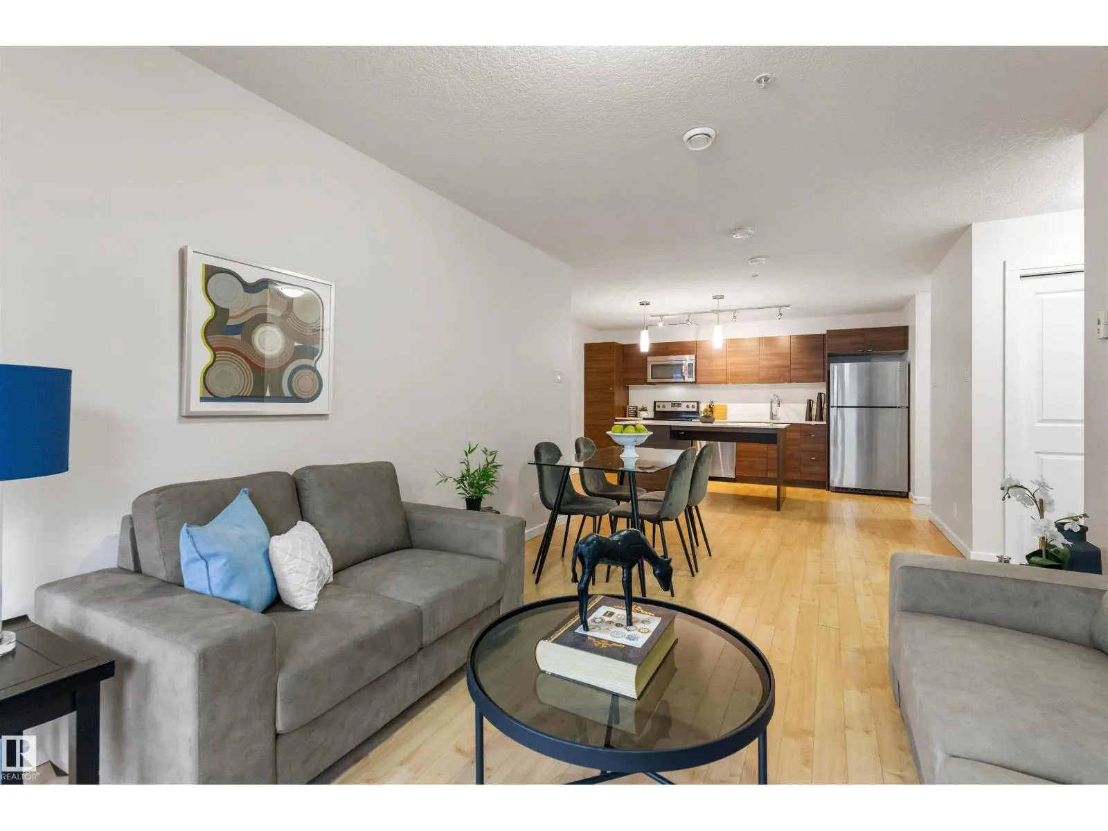 #110 9517 160 AV NW