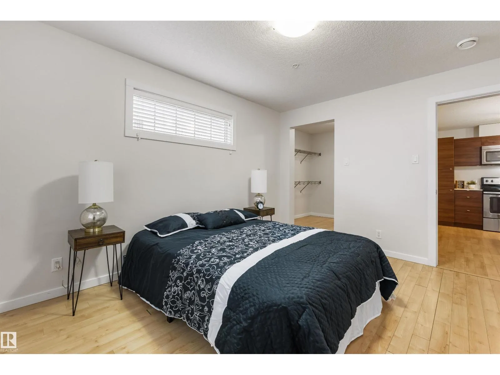 #110 9517 160 AV NW