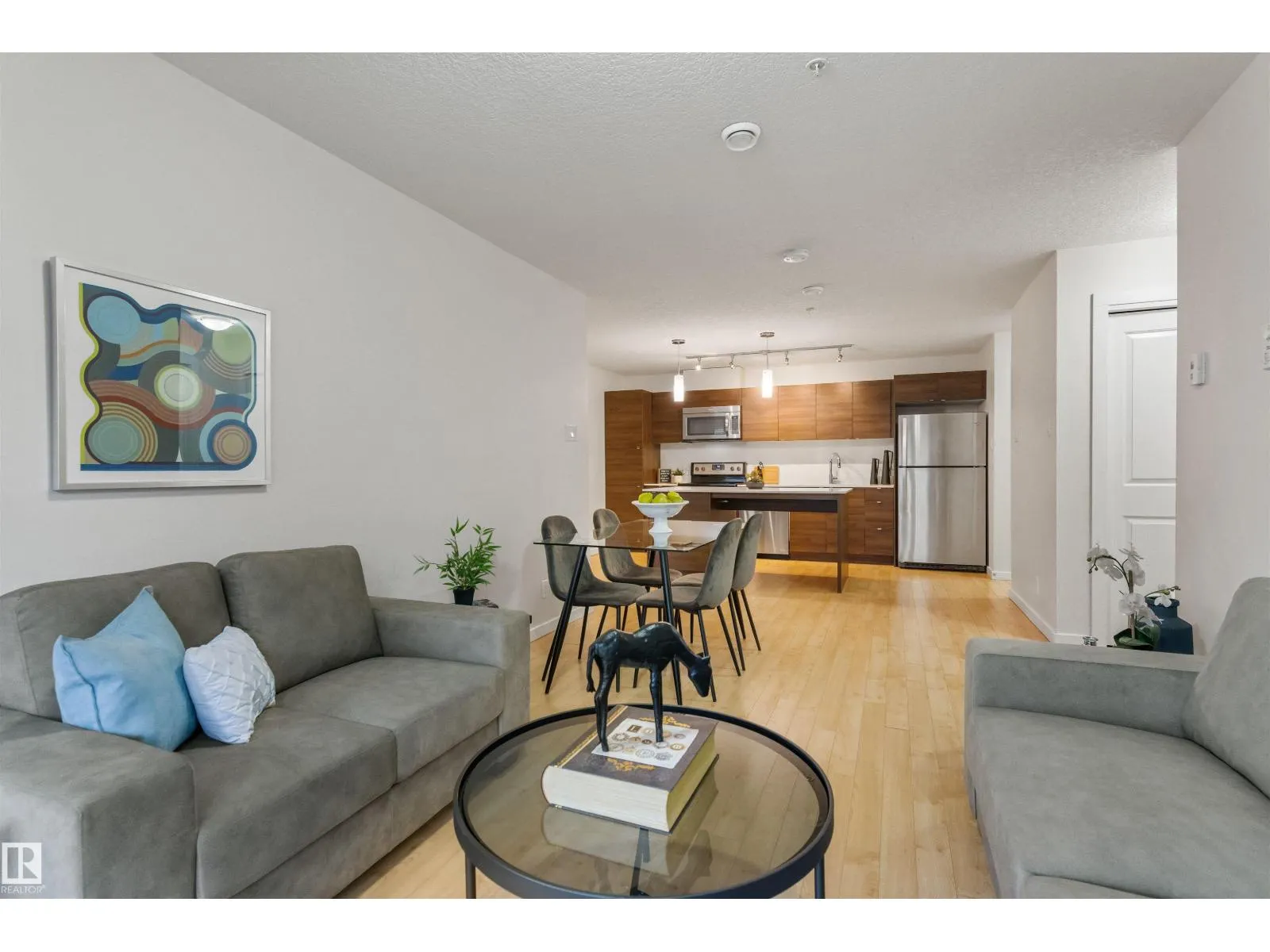 #110 9517 160 AV NW