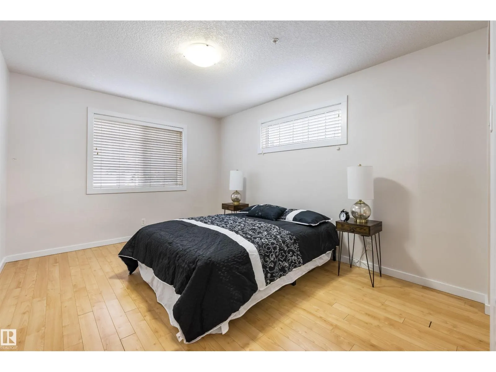 #110 9517 160 AV NW