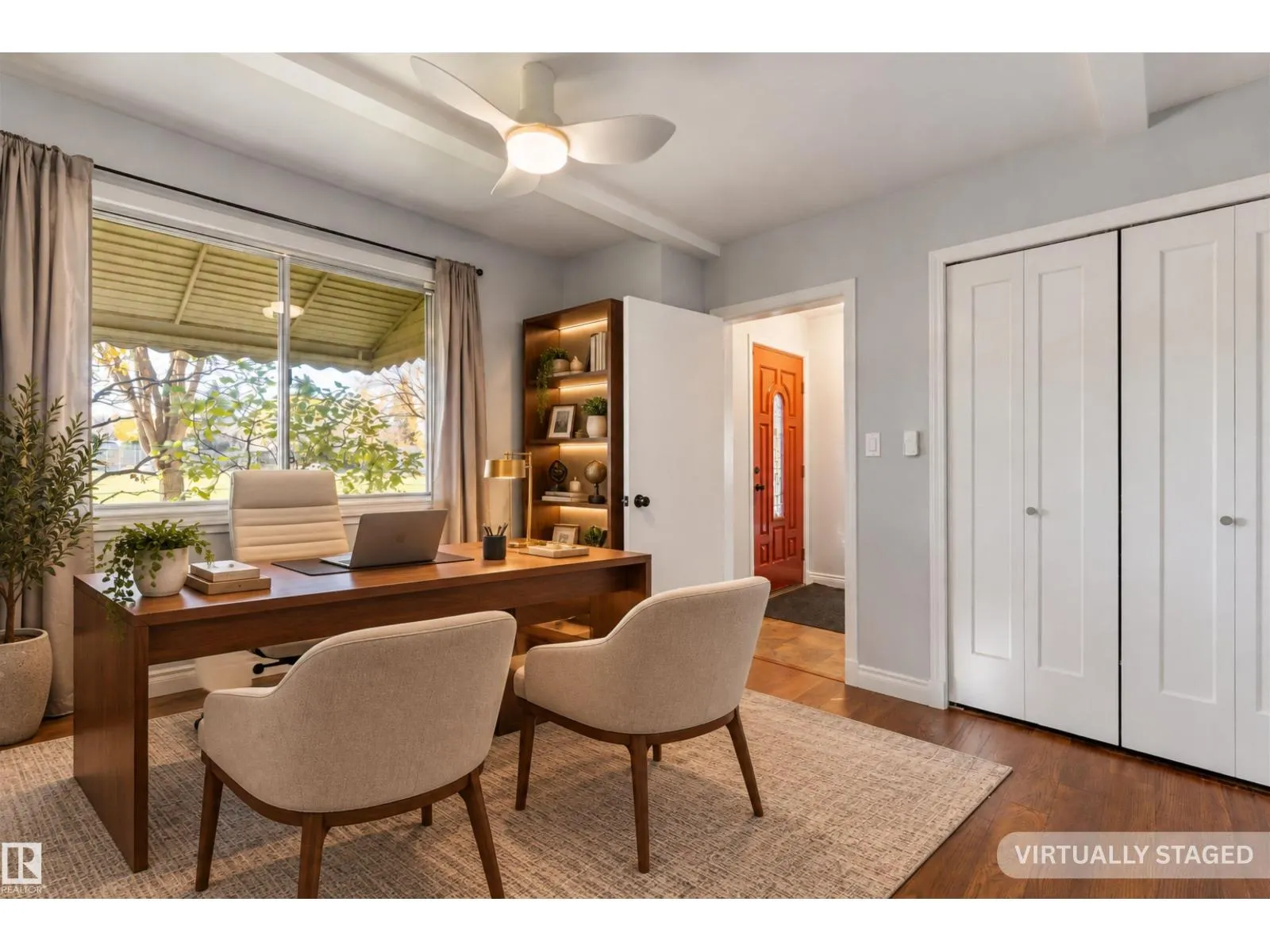 11643 137 ST NW