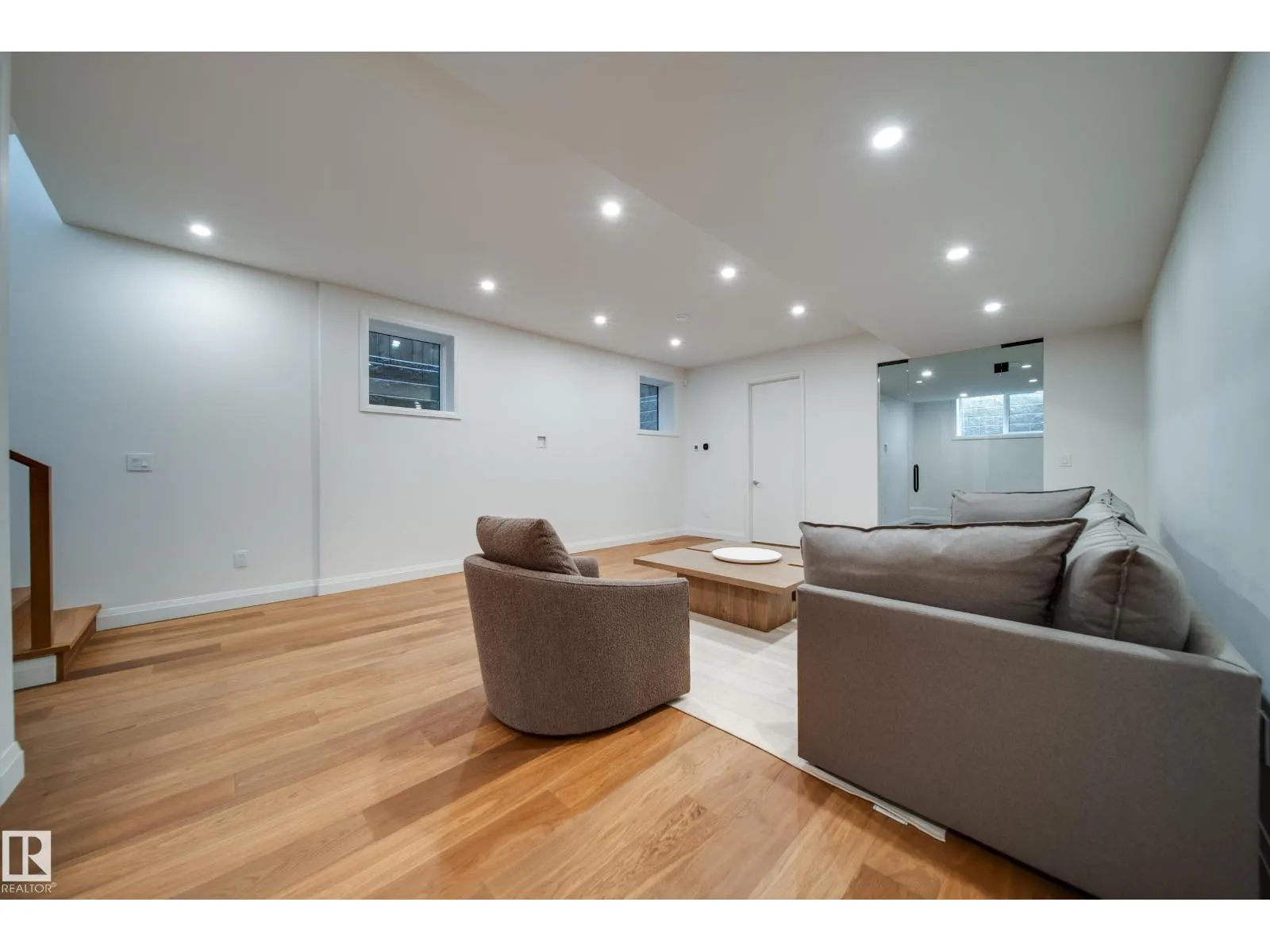 10223 130 ST NW
