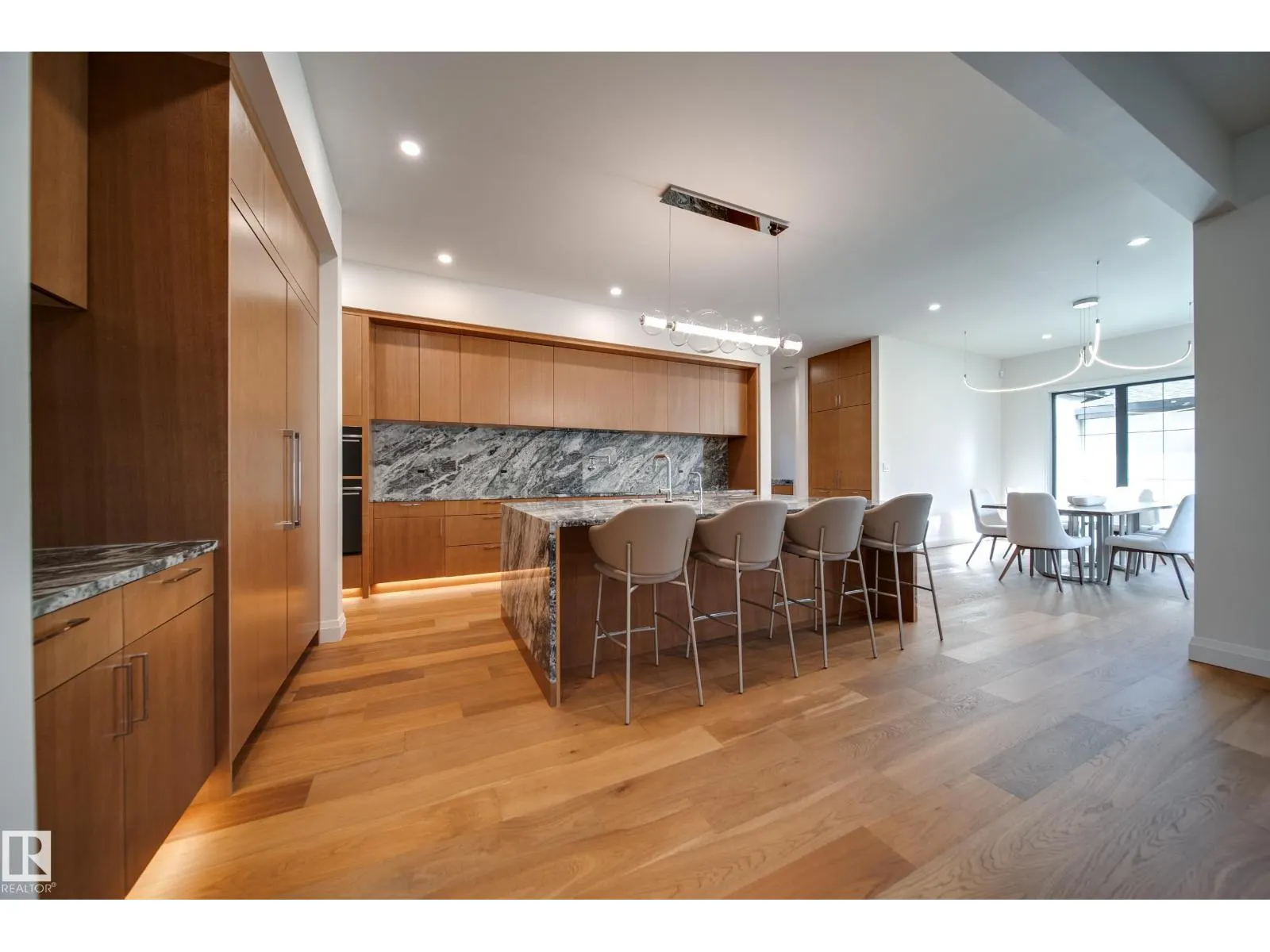 10223 130 ST NW