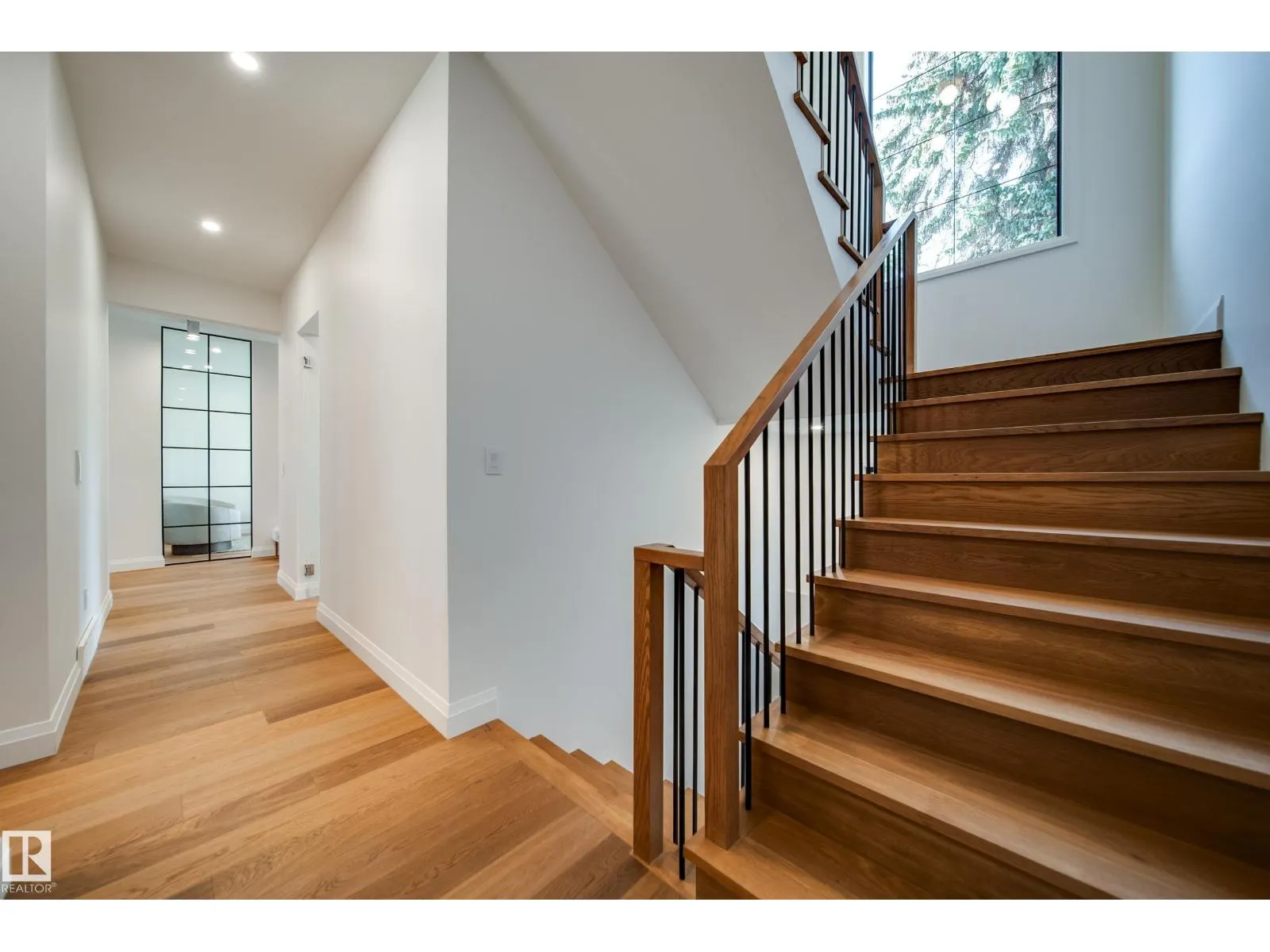 10223 130 ST NW