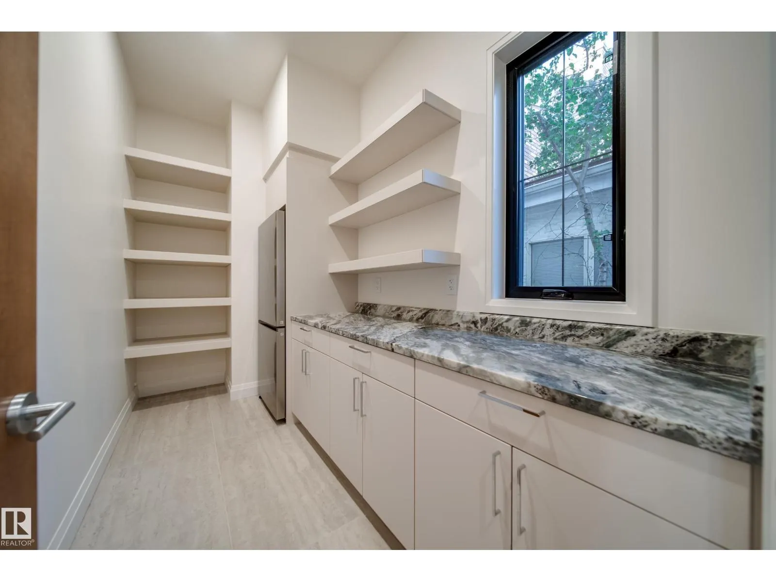 10223 130 ST NW