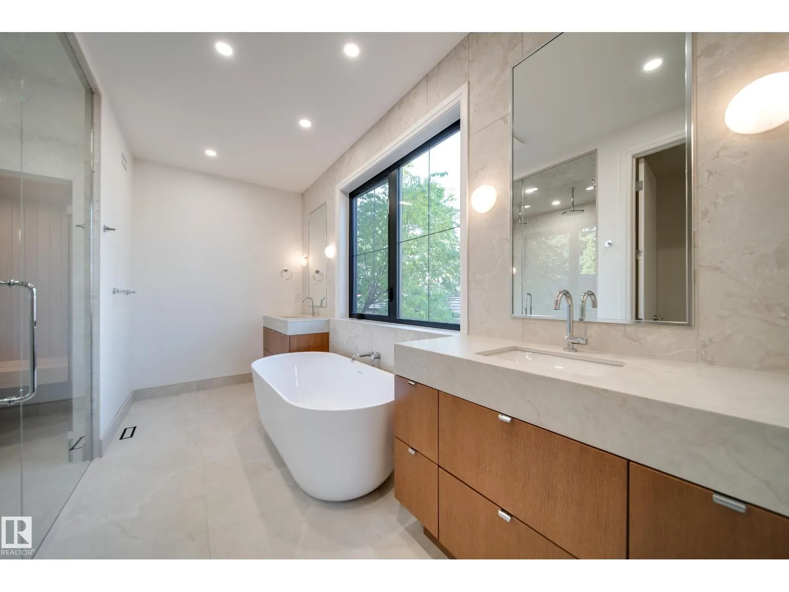 10223 130 ST NW