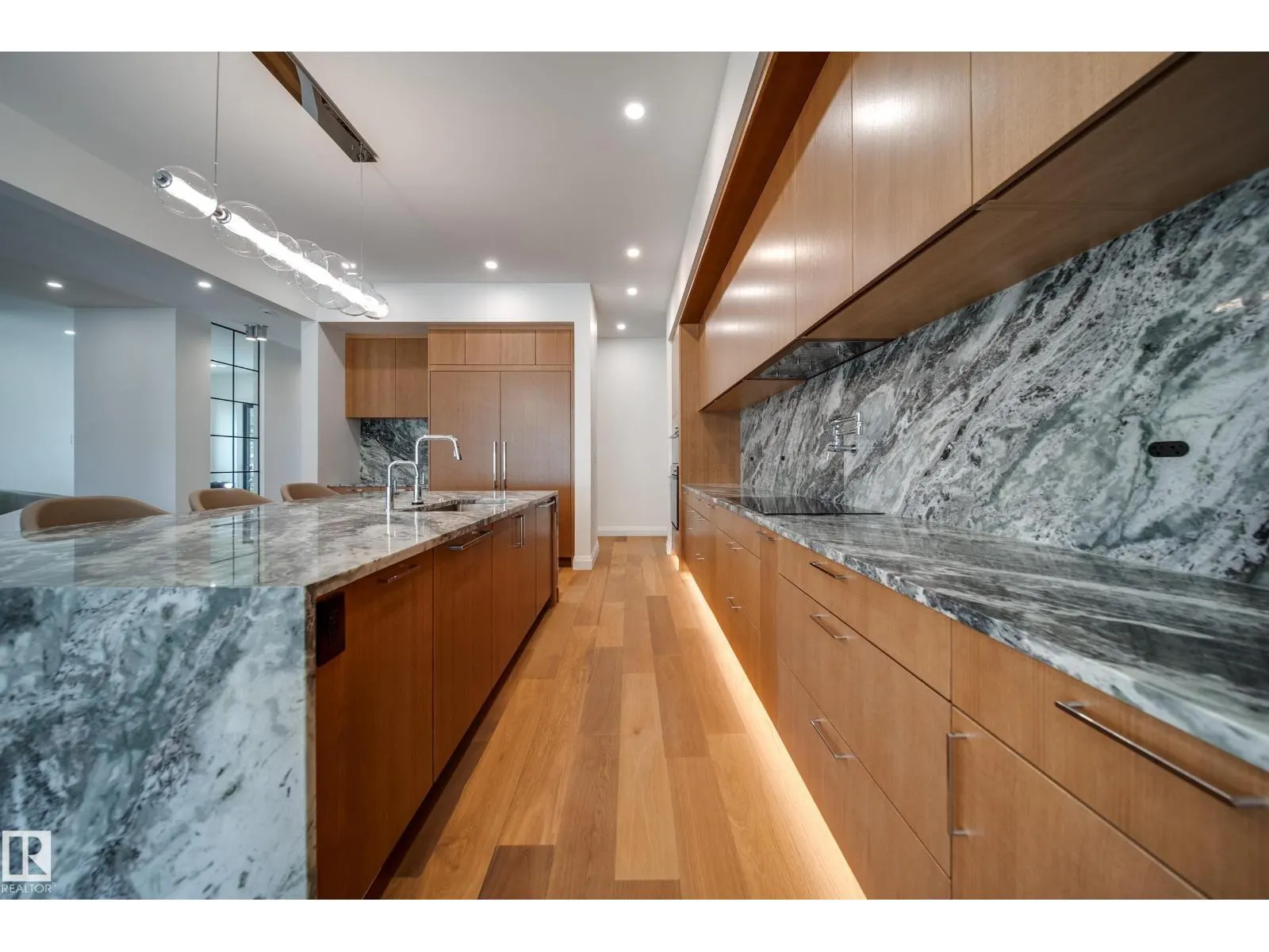 10223 130 ST NW
