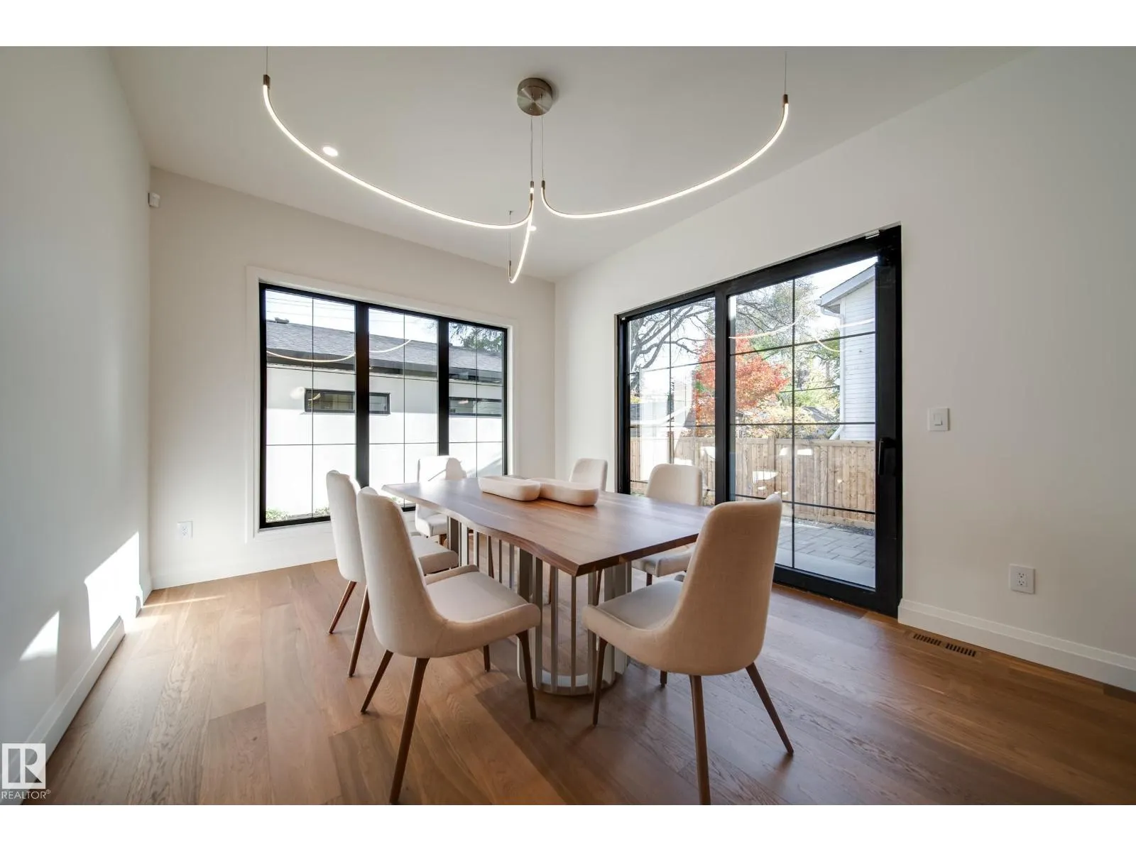 10223 130 ST NW