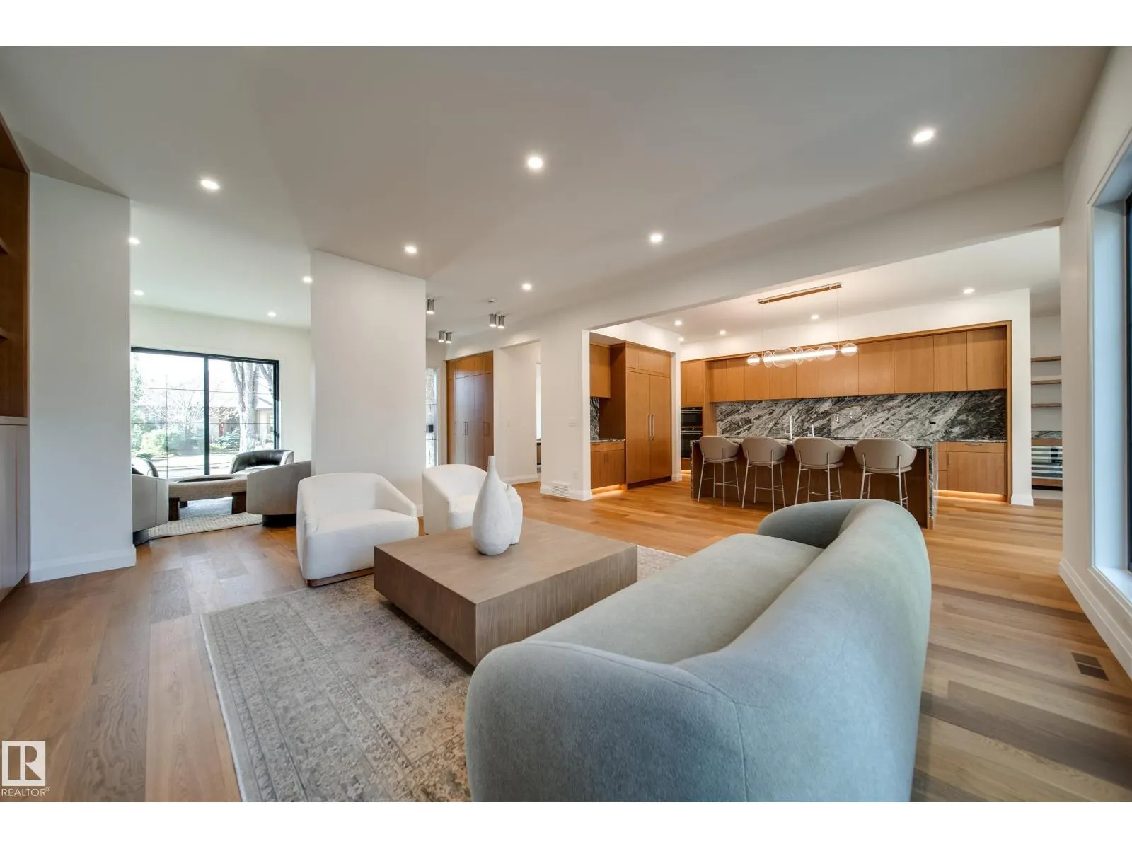 10223 130 ST NW
