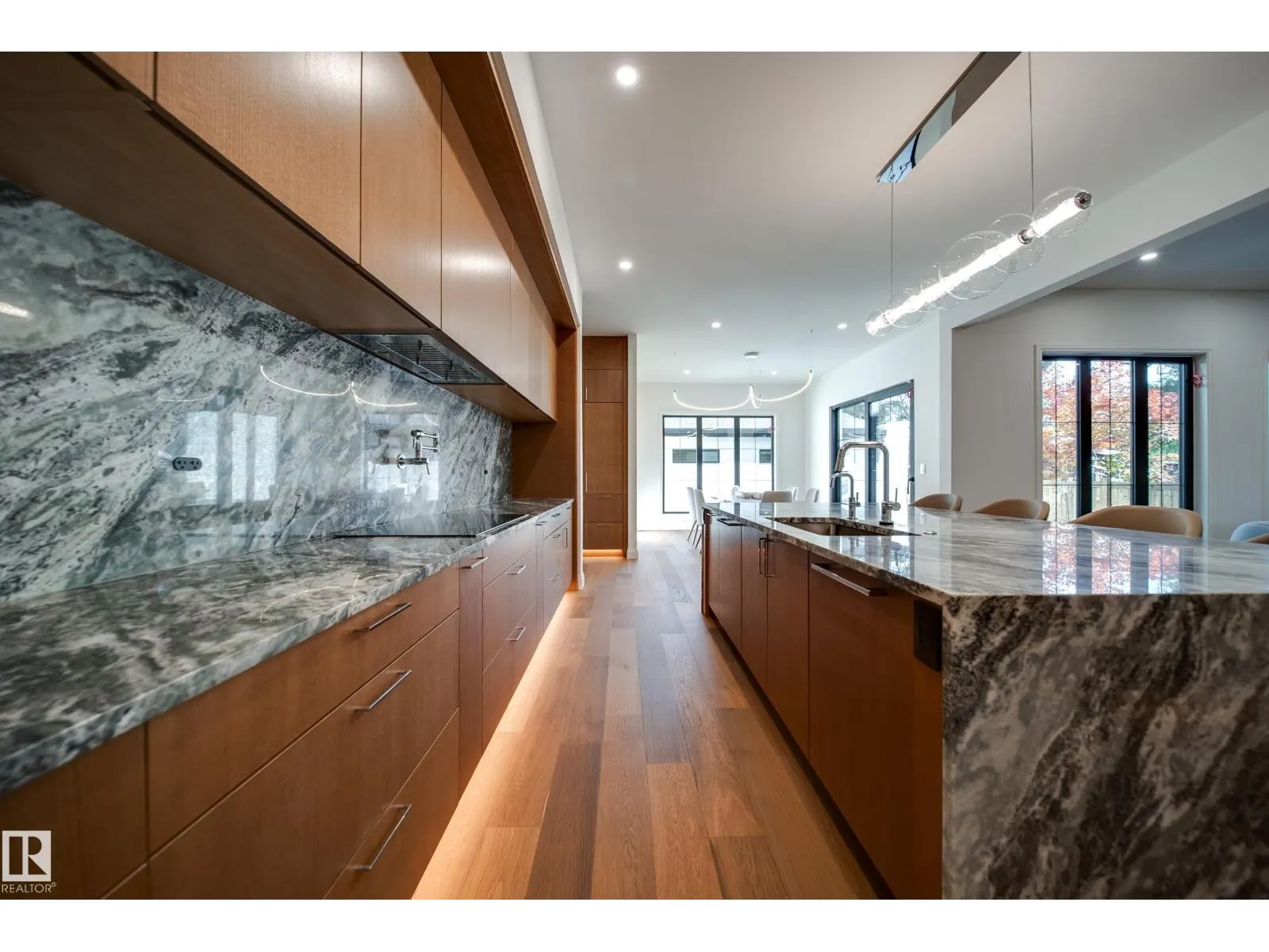 10223 130 ST NW