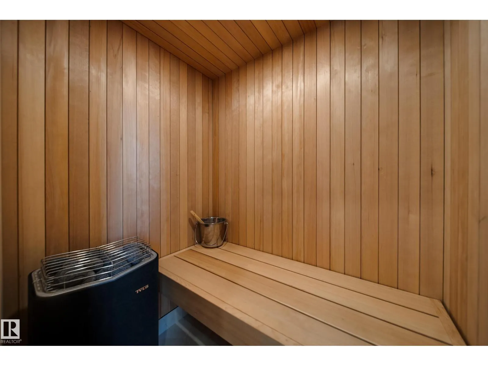 10223 130 ST NW
