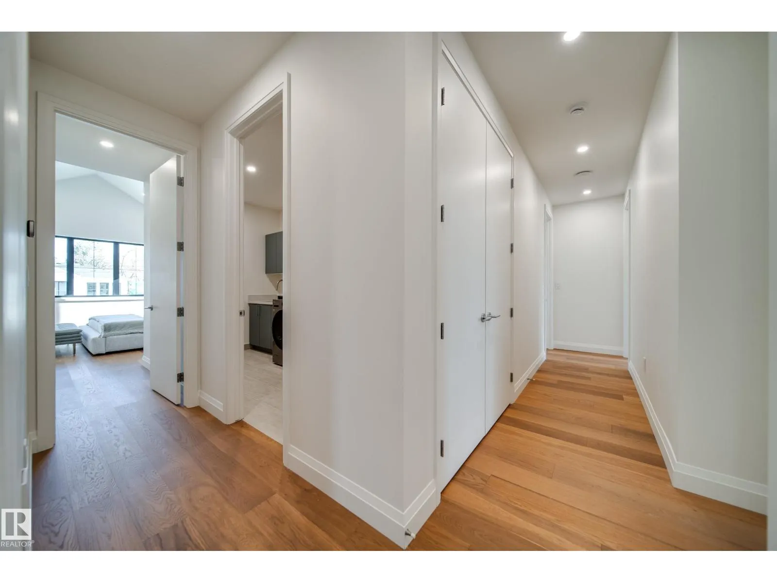 10223 130 ST NW