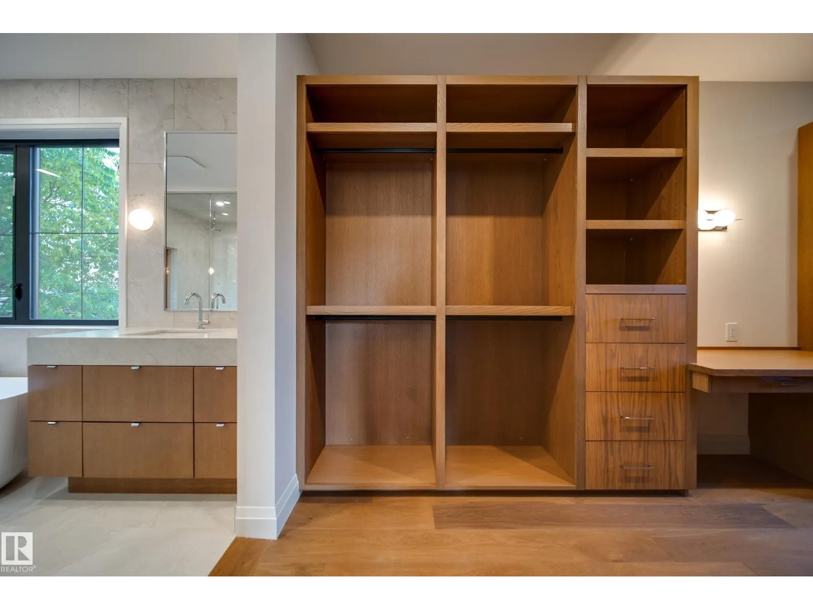 10223 130 ST NW