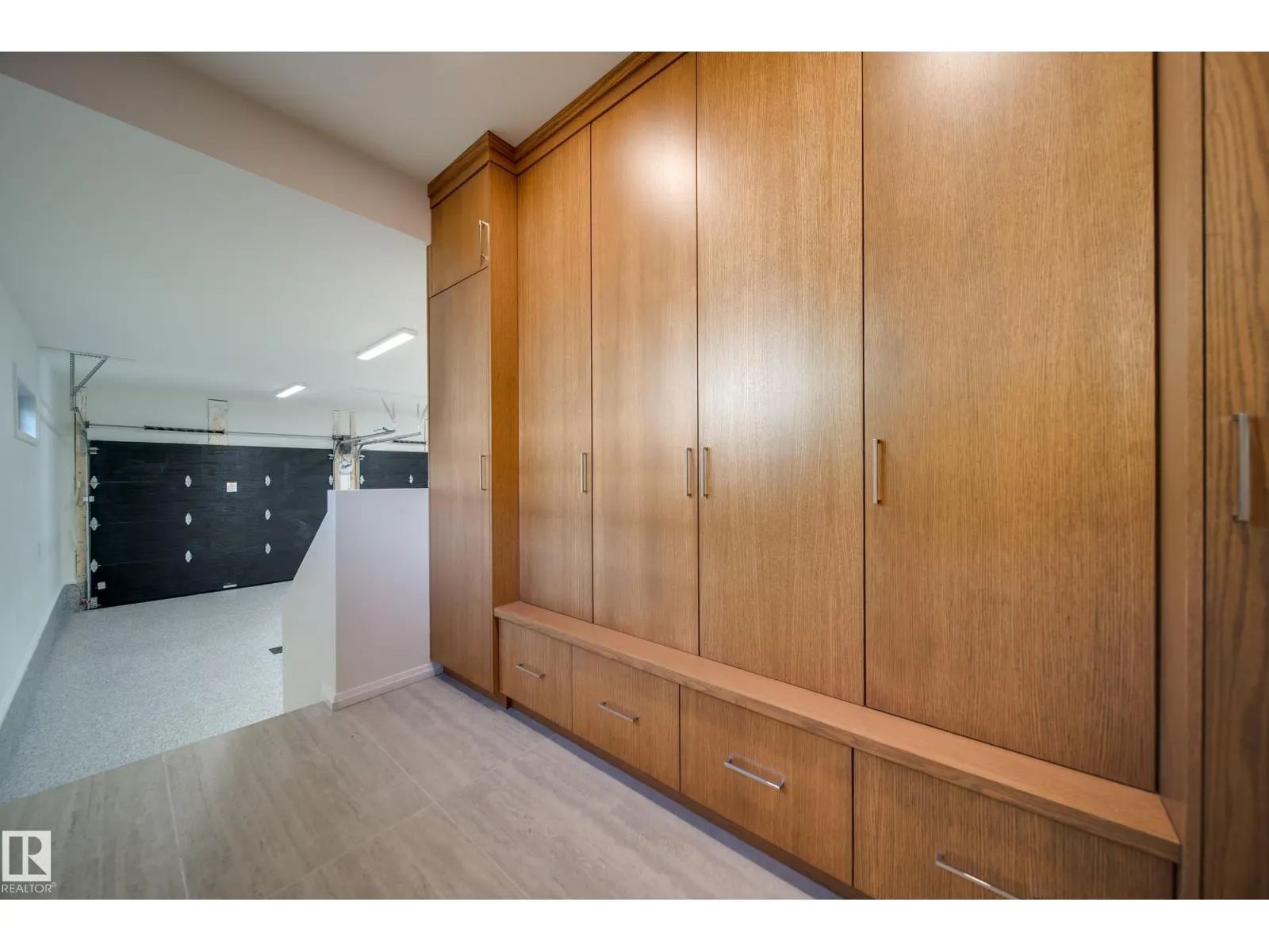 10223 130 ST NW