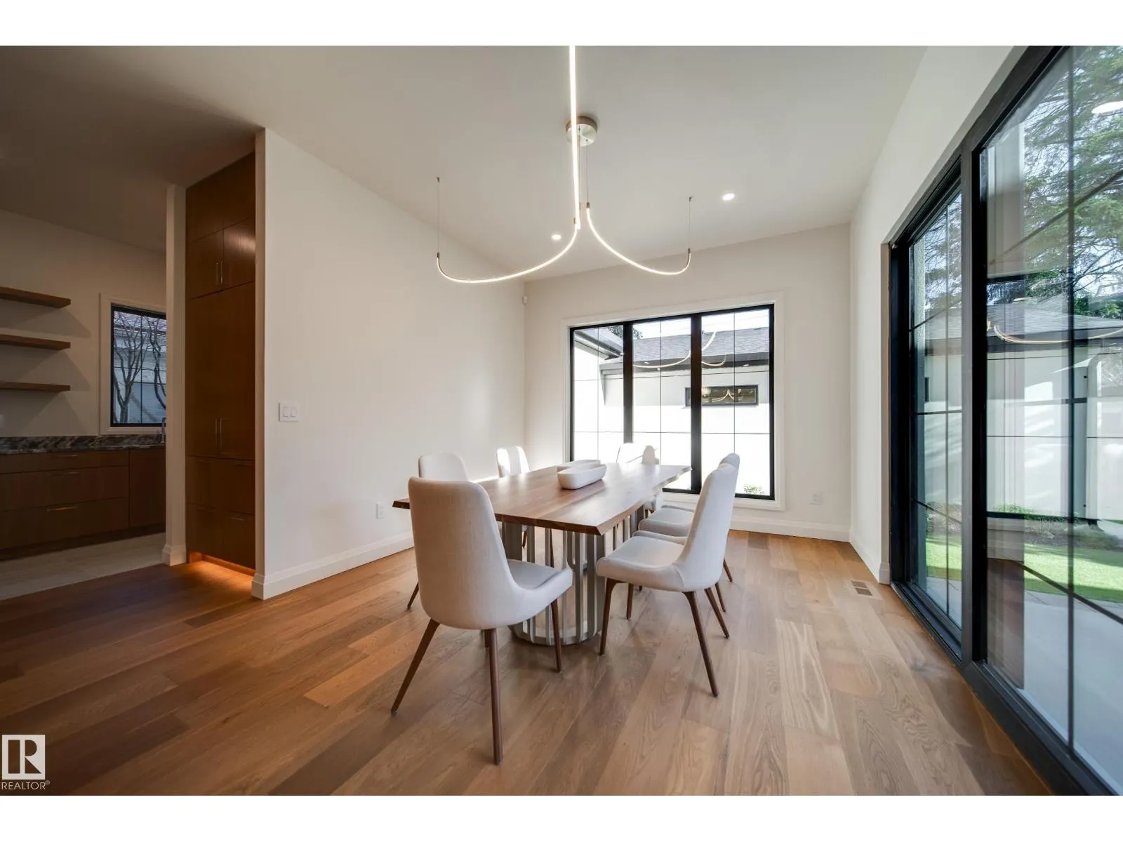 10223 130 ST NW