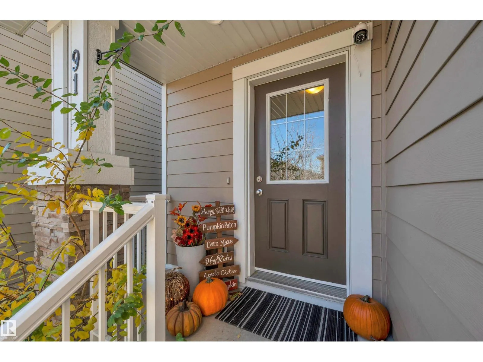 #91 219 Charlotte WY