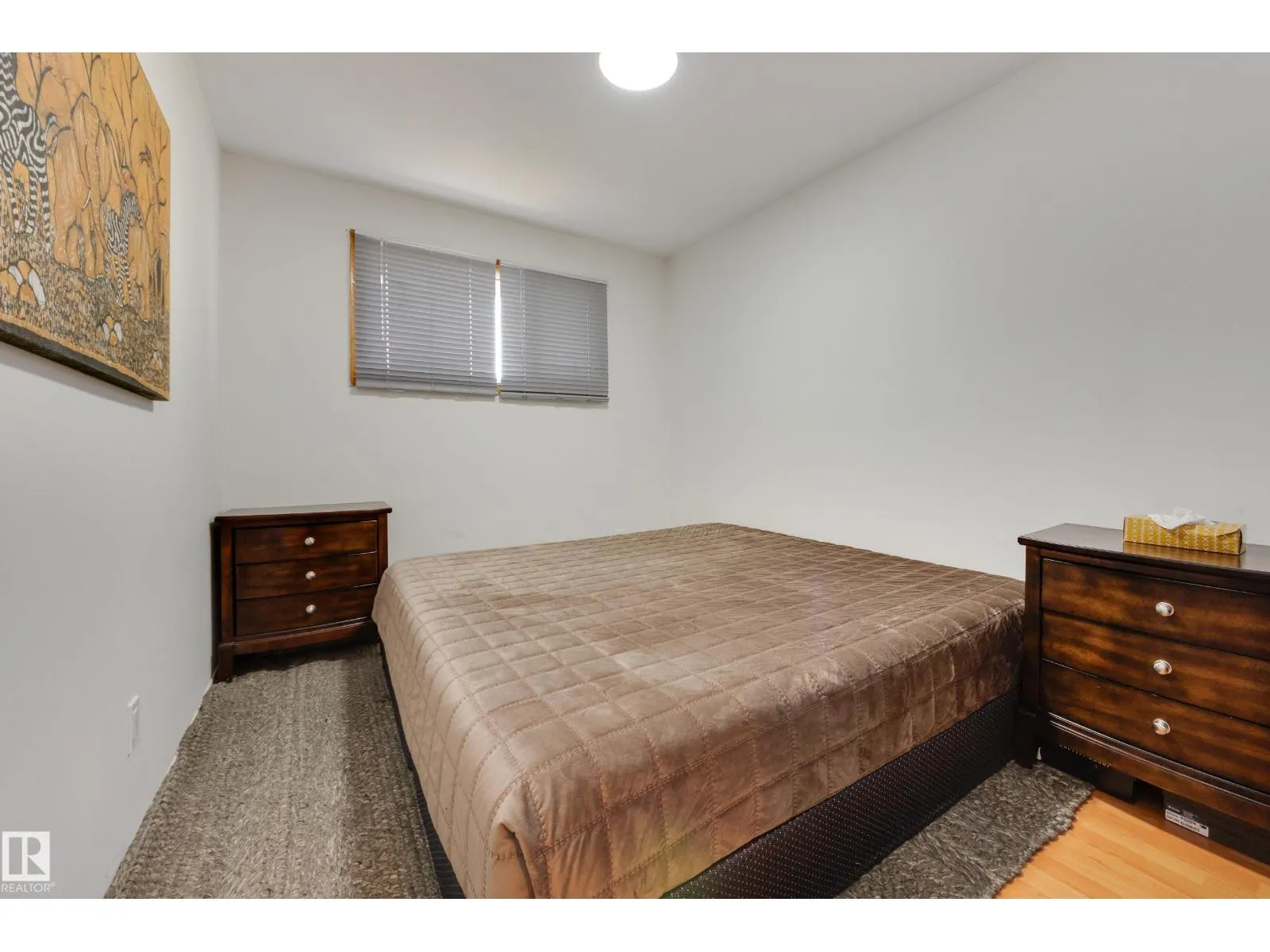 10541 153 ST NW