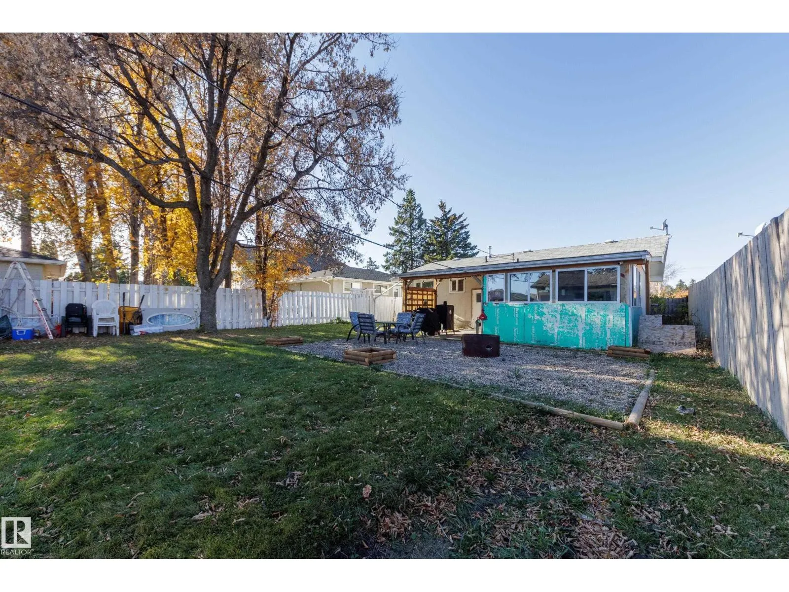 10541 153 ST NW