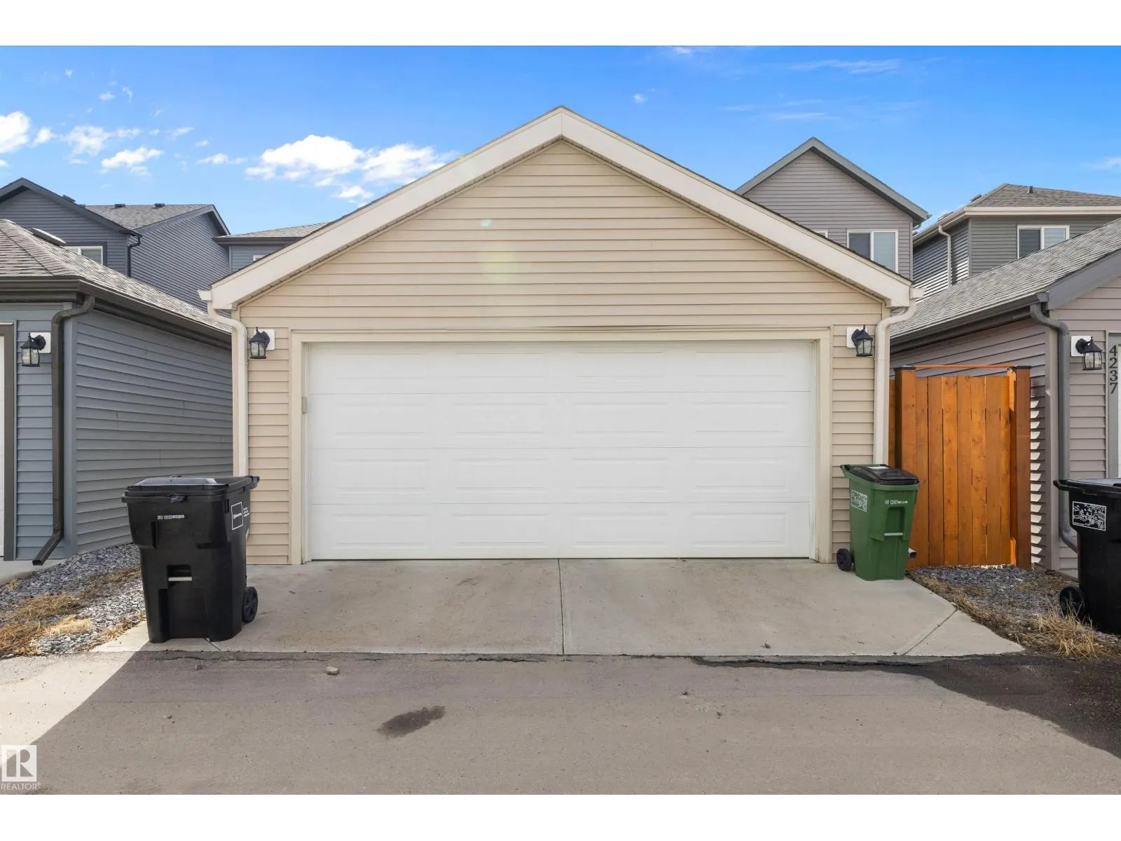 4235 Chichak CL SW
